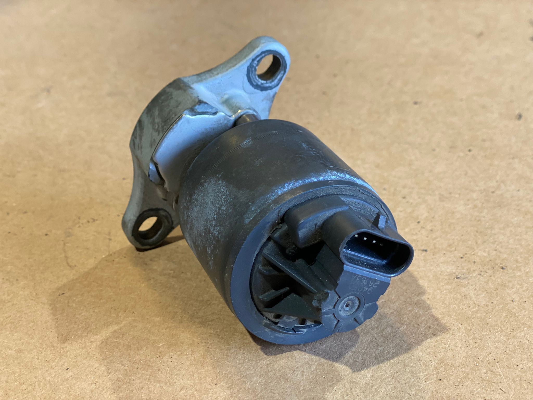 EGR OPEL CORSA B (S93) | 93 - 02 Imagem-1