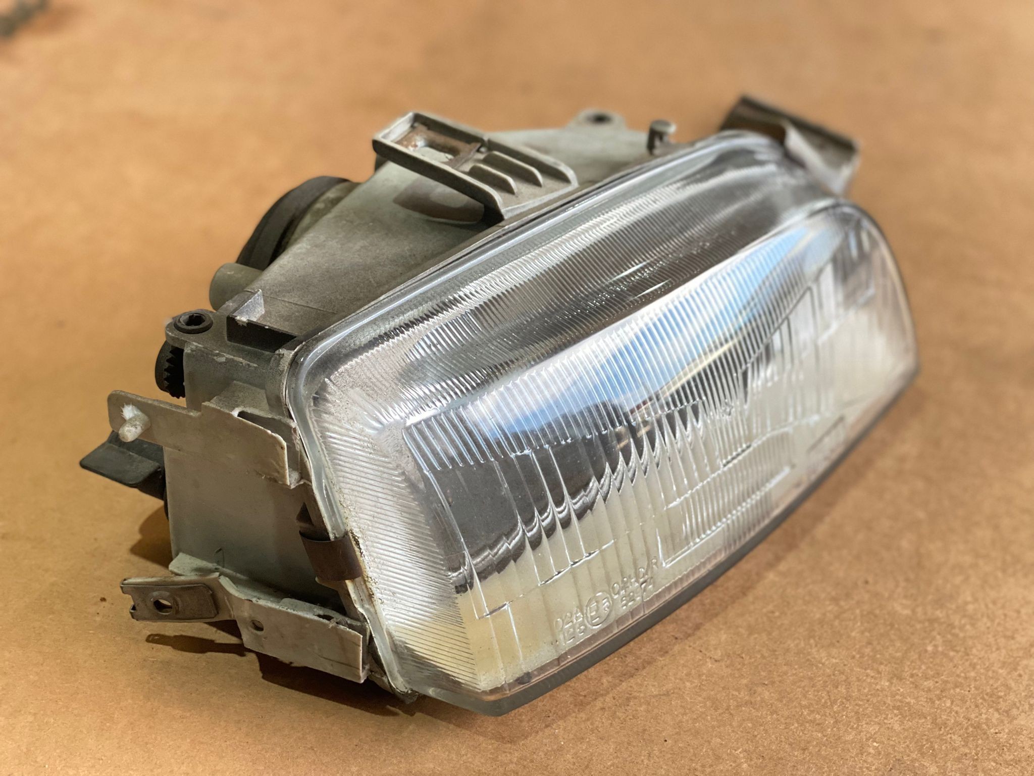Right Headlight  FIAT PUNTO (176_) | 93 - 99 Imagem-1