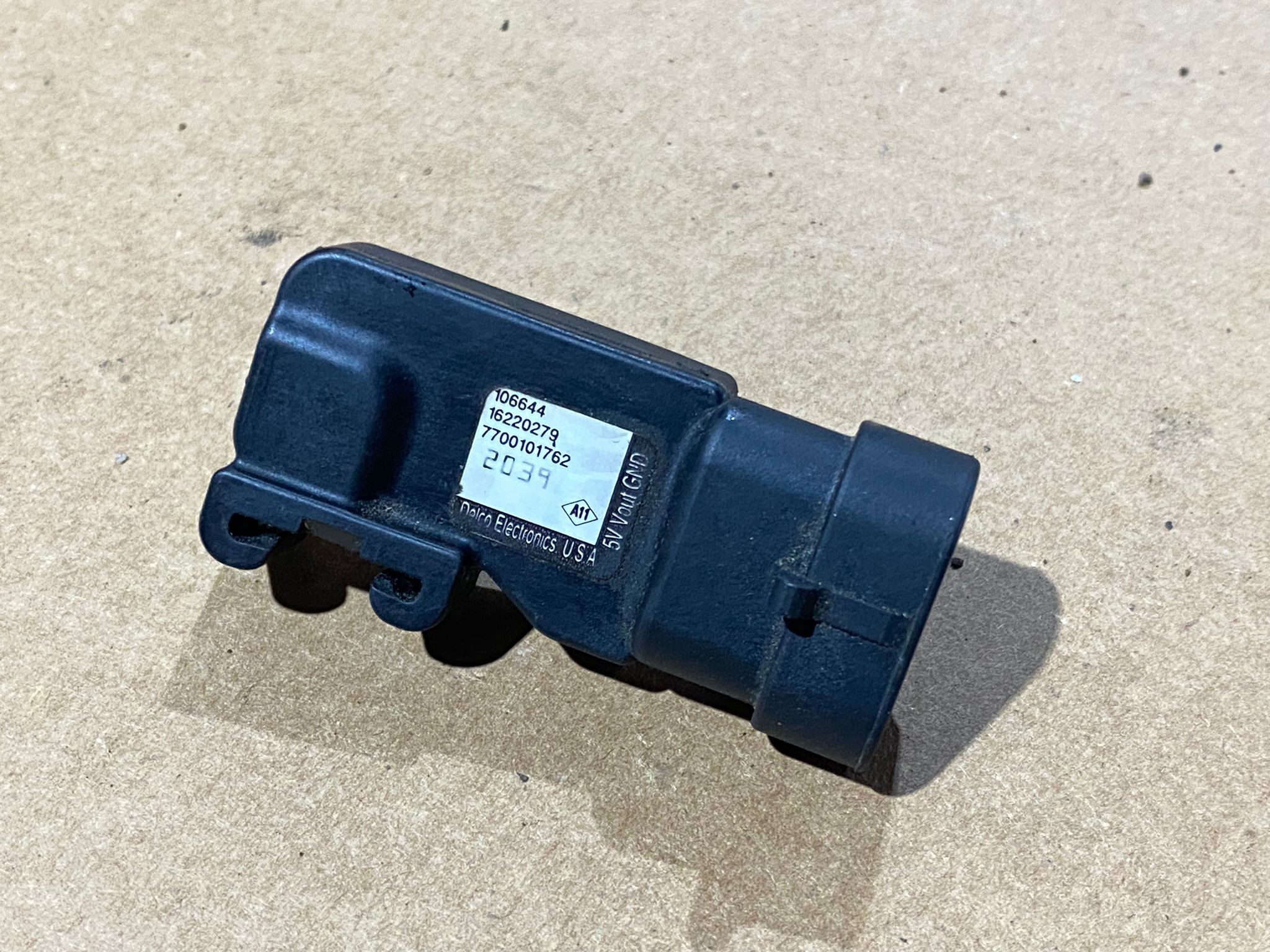 Sensor Map RENAULT CLIO II (BB_, CB_) | 98 - 