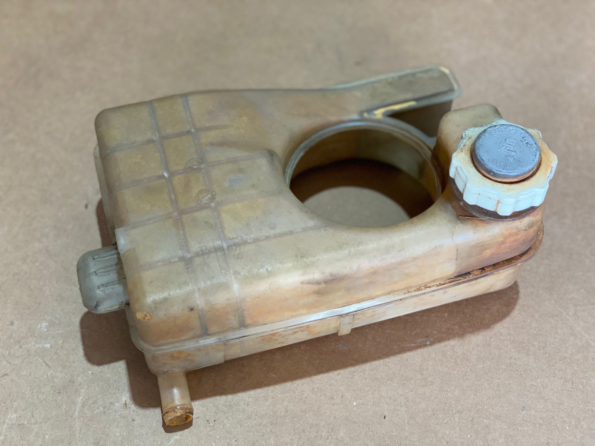 Depósito / Vaso de Água RENAULT TWINGO I (C06_) | 93 - 12 Imagem-1