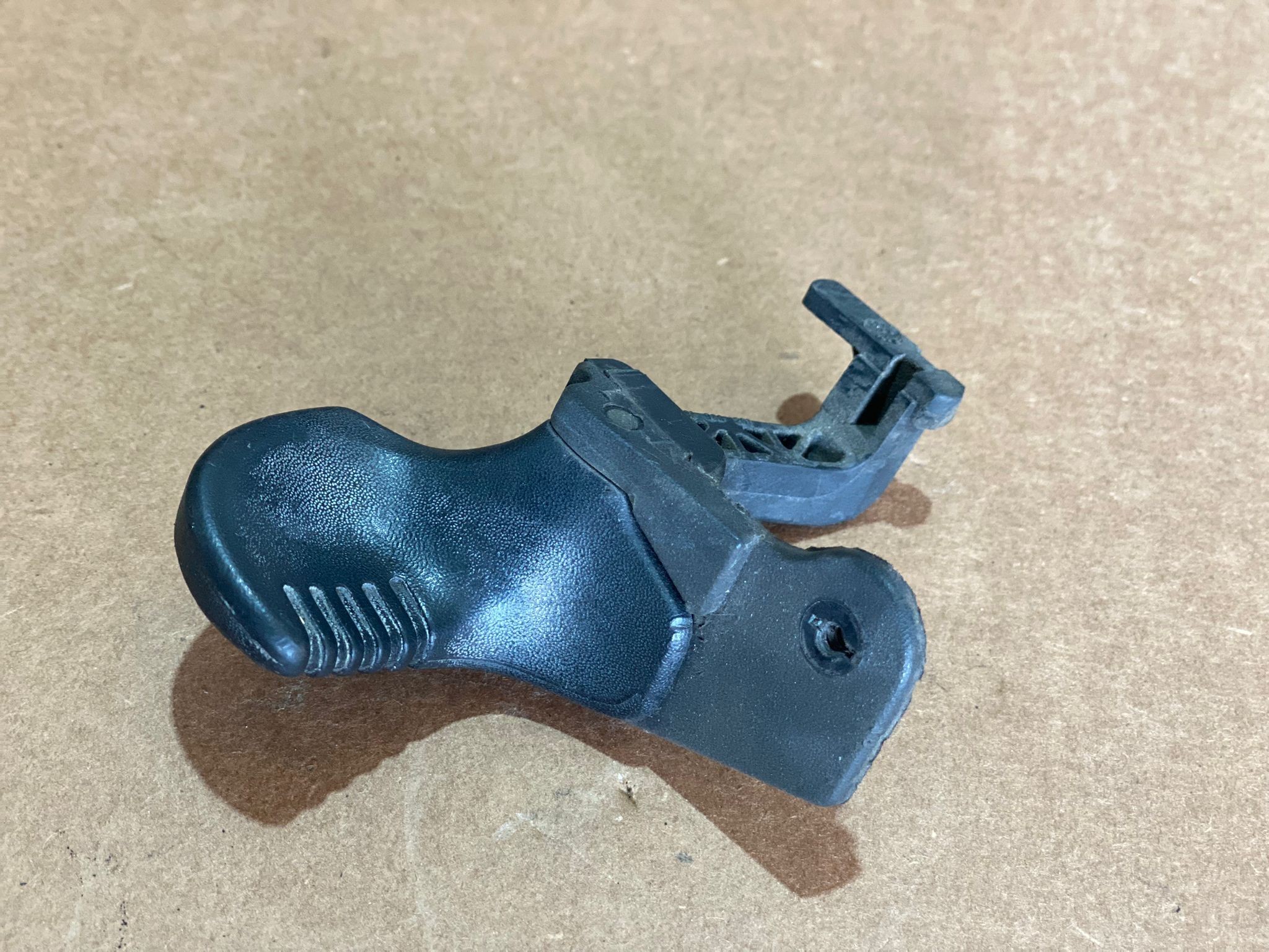 Puxador Exterior Frt Esq RENAULT TWINGO I (C06_) | 93 - 12 Imagem-1