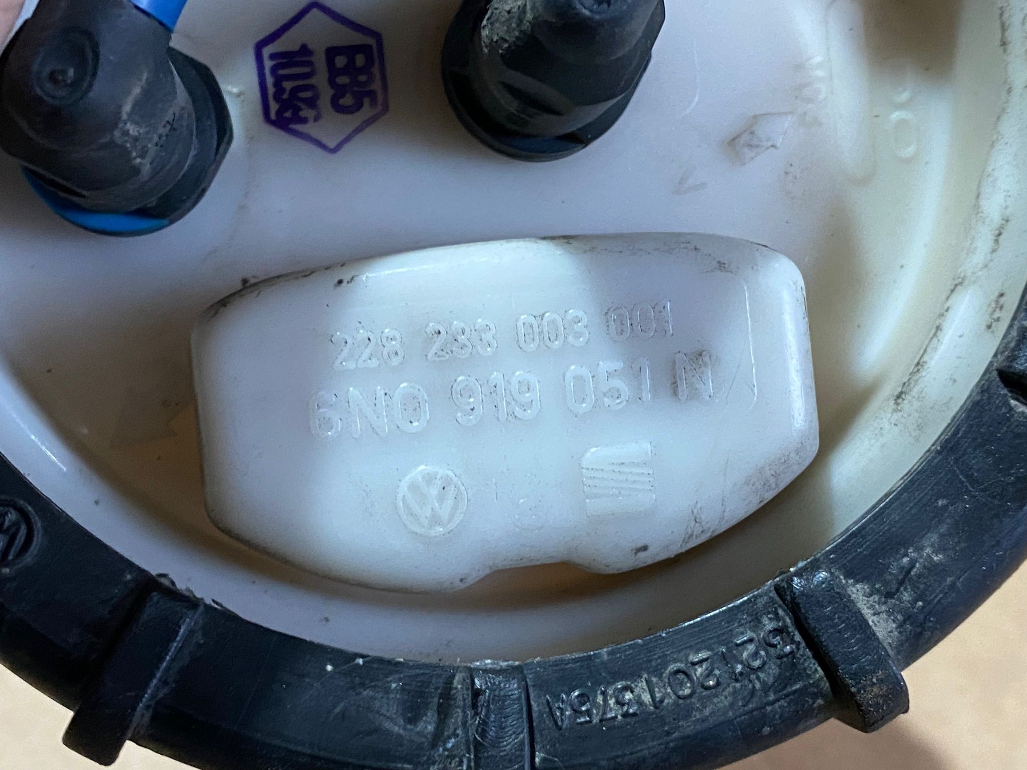 Bomba do Depósito de Combustível VOLKSWAGEN POLO (6N2) | 99 - 01 Imagem-2