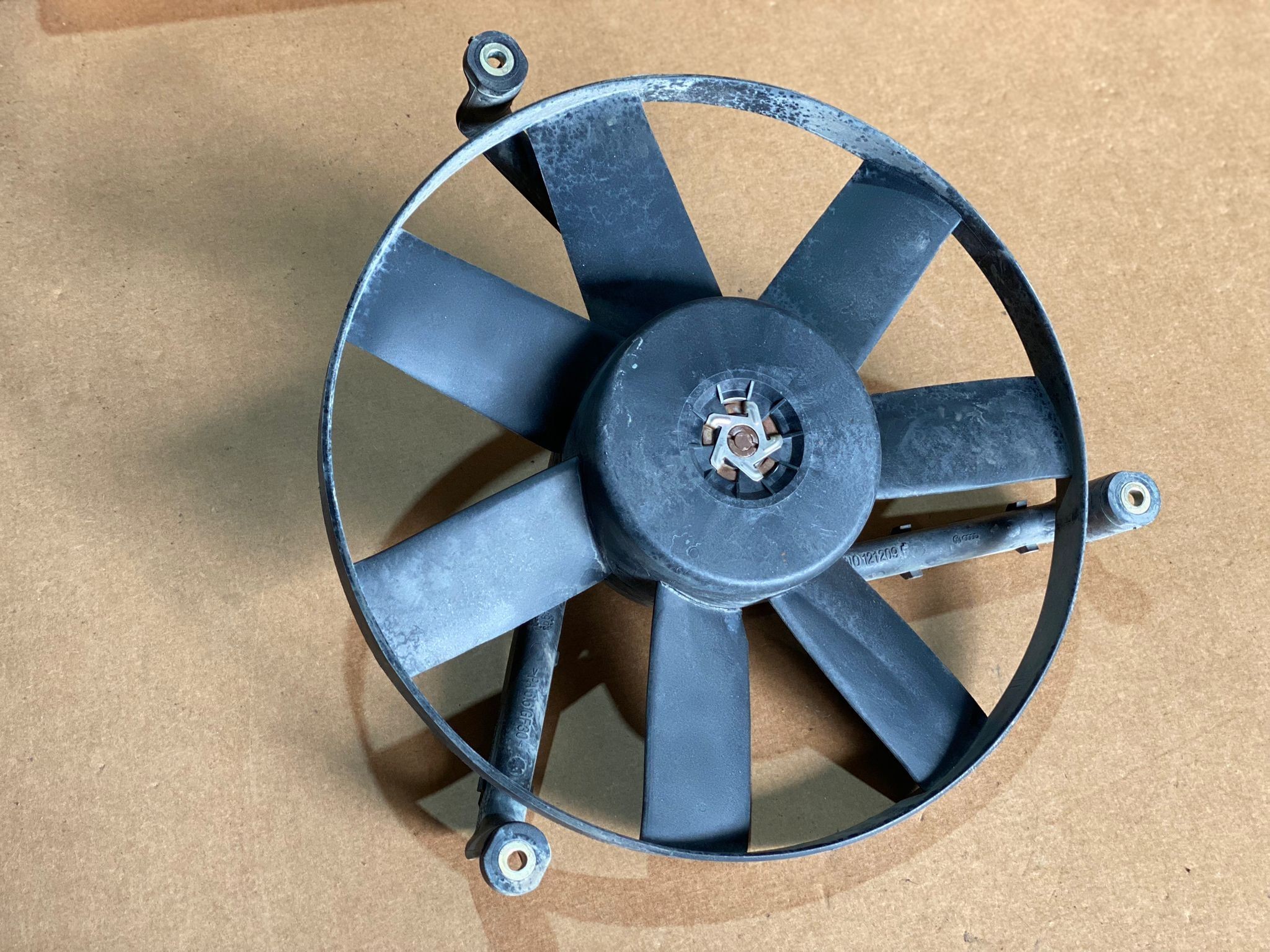 Termoventilador VOLKSWAGEN POLO (6N2) | 99 - 01 Imagem-1