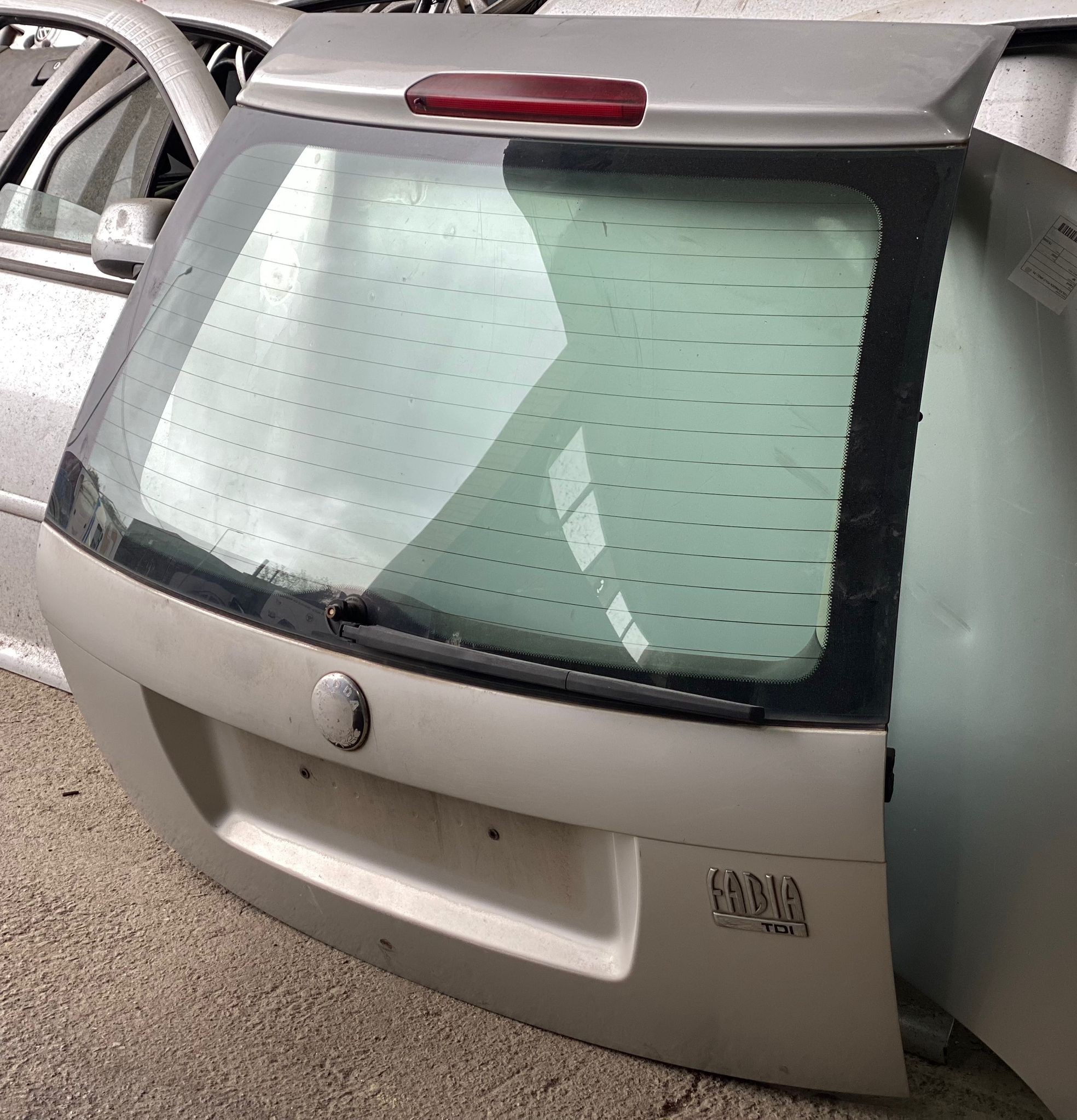 Tampa da Mala SKODA FABIA I (6Y2) | 99 - 08 Imagem-1