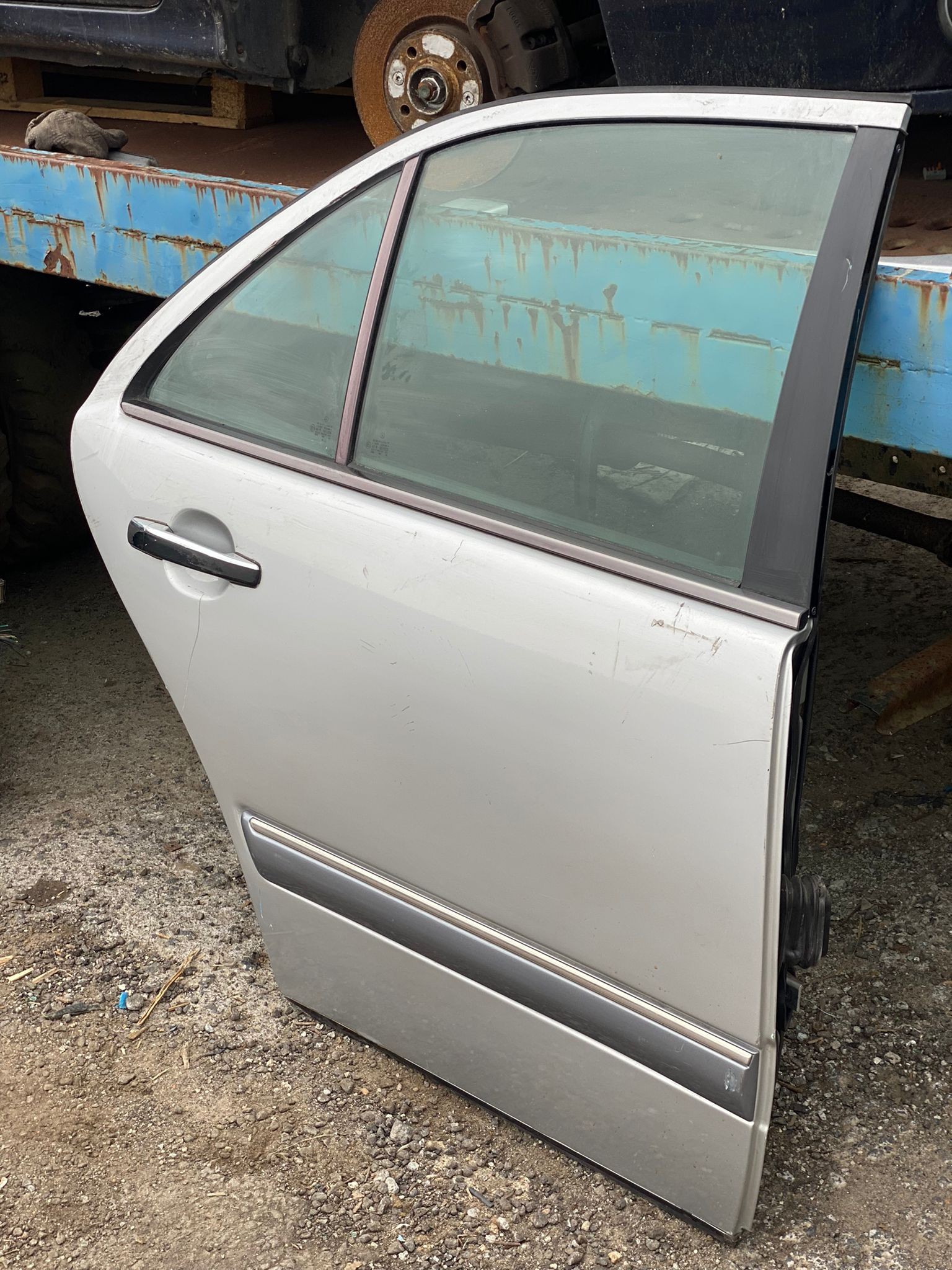 Porta Trás Drt MERCEDES-BENZ E-CLASS (W210) | 95 - 03 Imagem-1