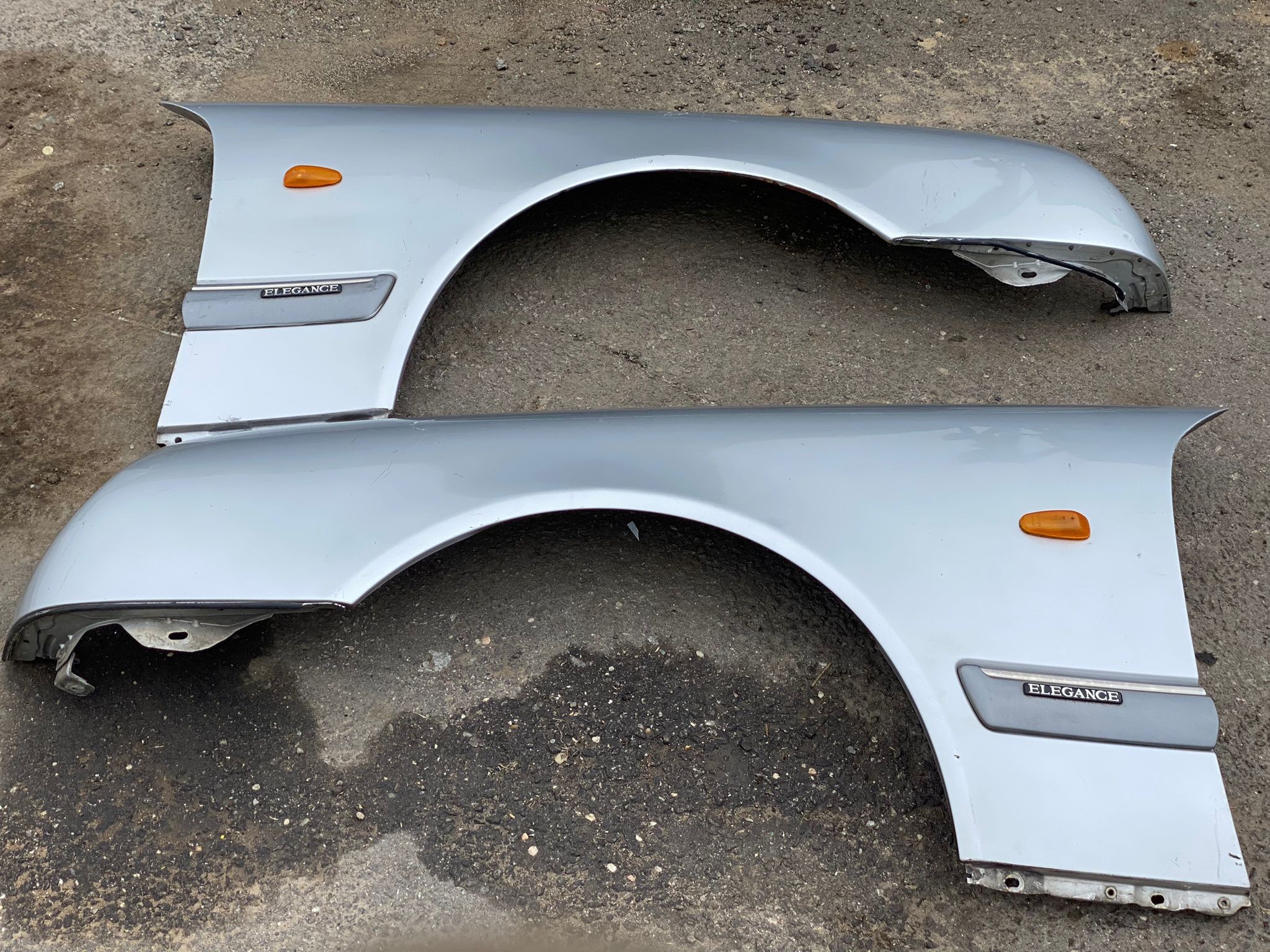 Guarda Lamas Dto MERCEDES-BENZ E-CLASS (W210) | 95 - 03 Imagem-2