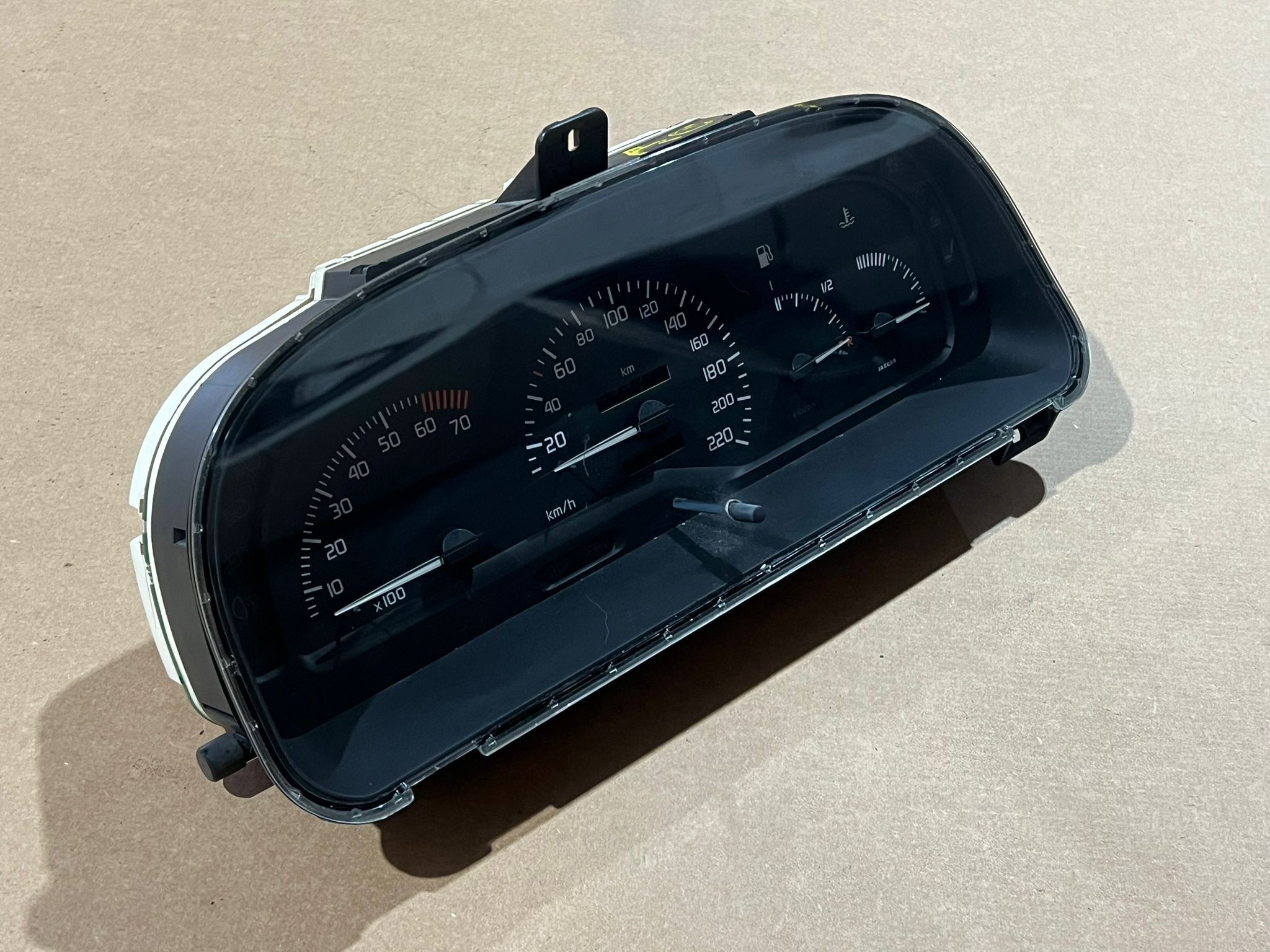 Quadrante RENAULT LAGUNA I (B56_, 556_) | 93 - 02 Imagem-1
