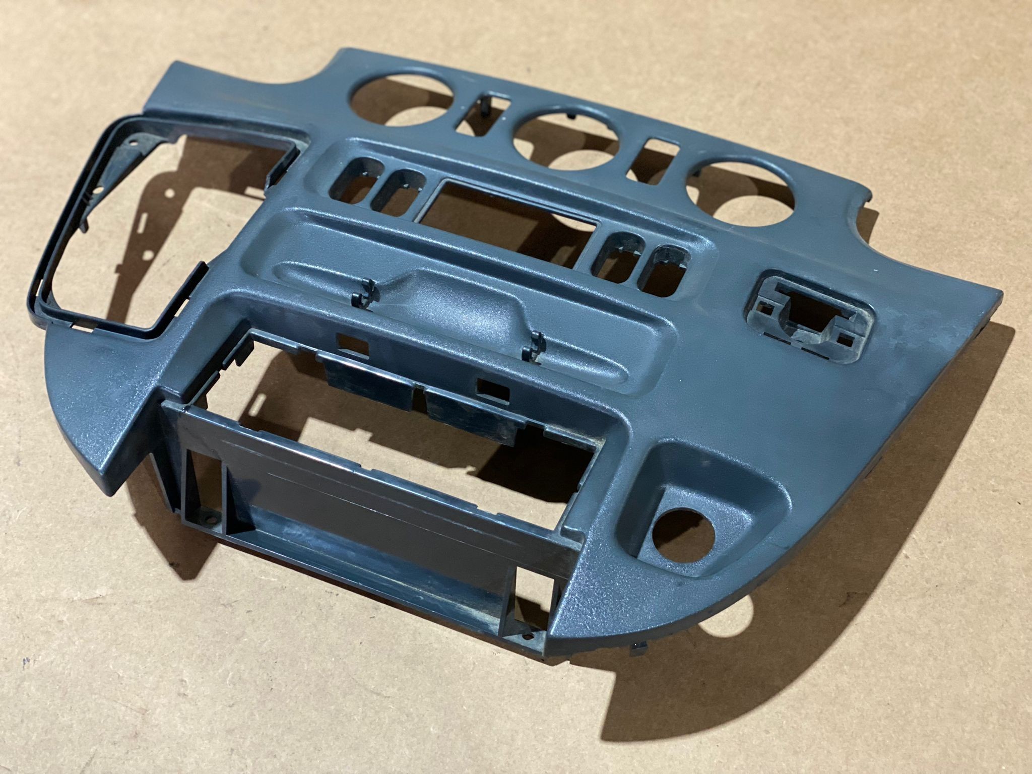 Consola do Tablier MERCEDES-BENZ SPRINTER (905) | 95 Imagem-1