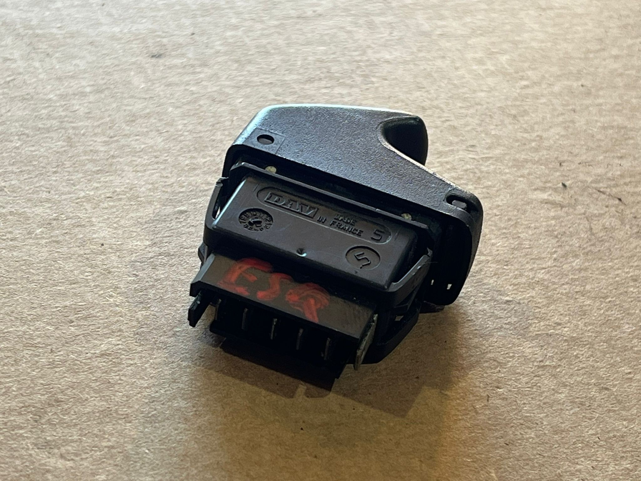 Botão / Interruptor Elevador Vidro Frt Esq RENAULT CLIO II (BB_, CB_) | 98 -  Imagem-1