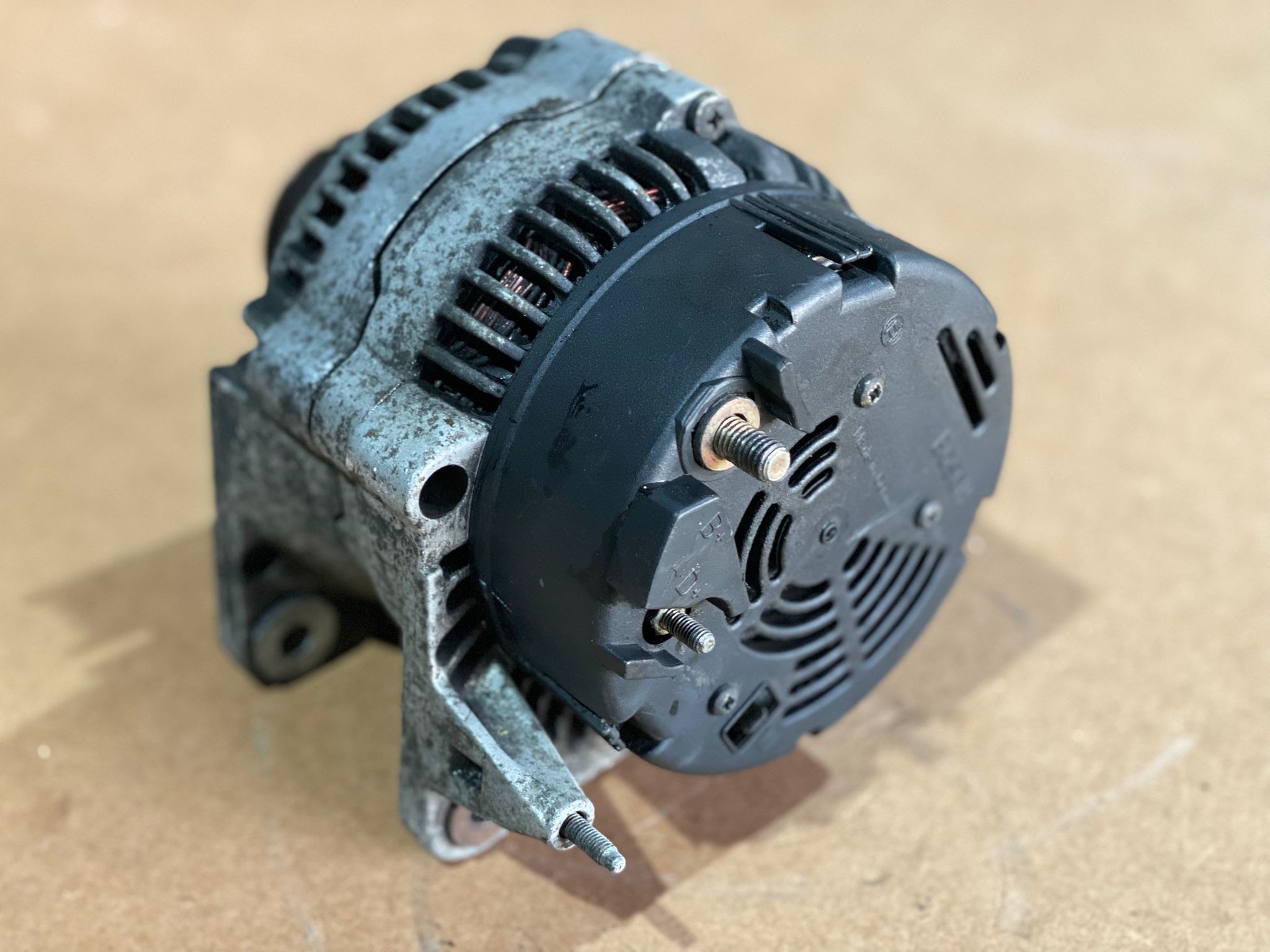 Alternator AUDI 80 (8C2, B4) | 91 - 95 Imagem-1