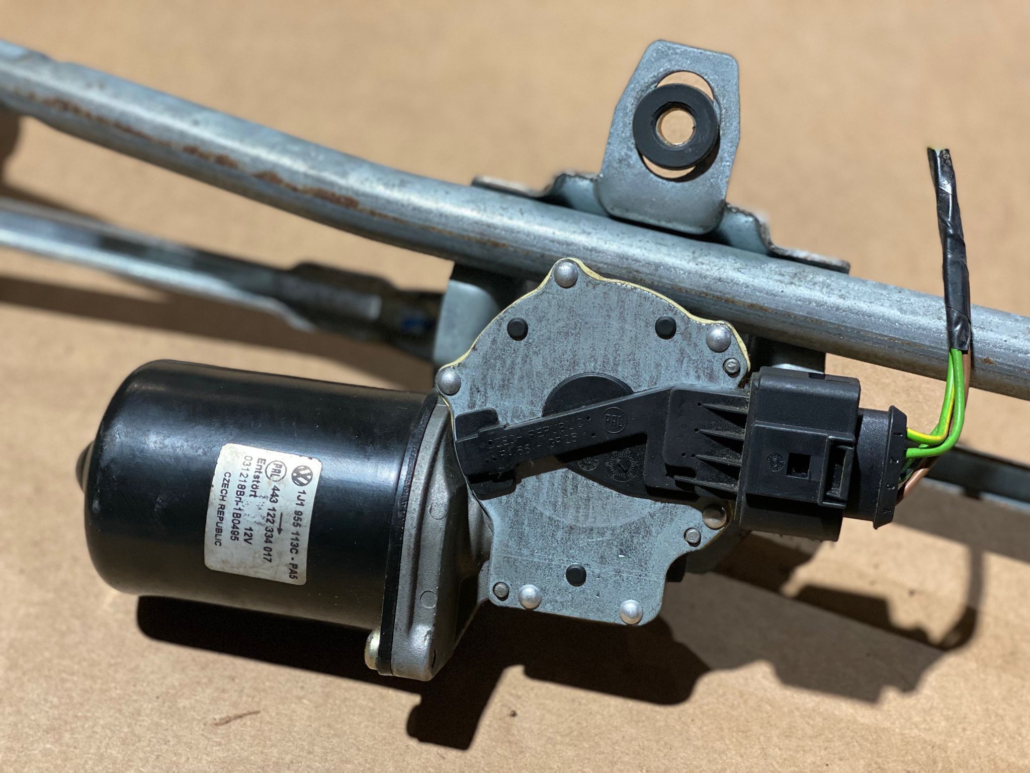 Motor das Escovas do Parabrisas SEAT LEON (1M1) | 99 - 06 Imagem-2