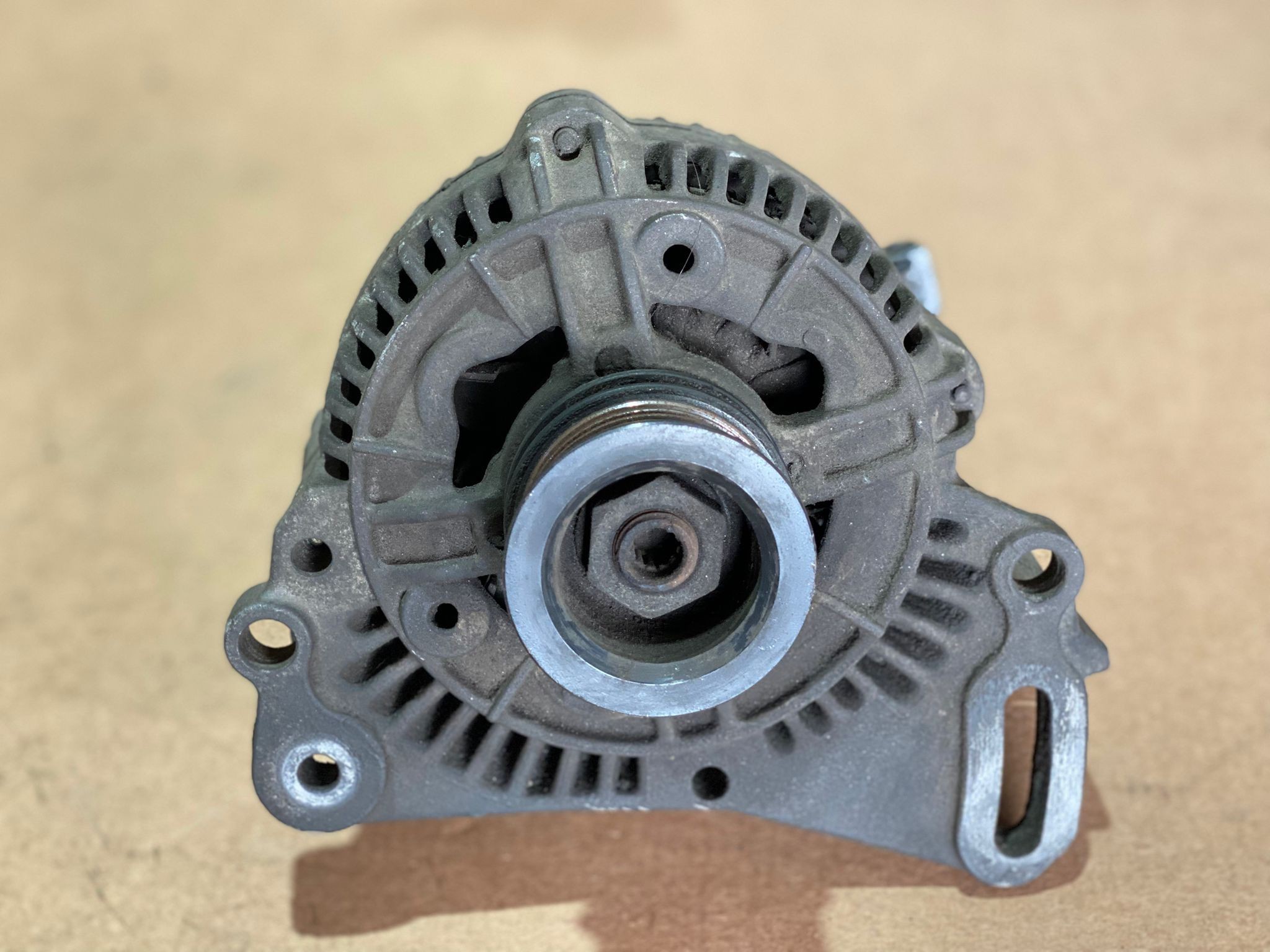 Alternator VOLKSWAGEN POLO (6N1) | 94 - 99 Imagem-1