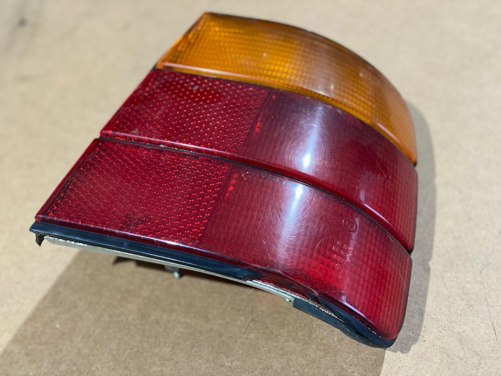 Farolim Stop Dto BMW 5 (E34) | 87 - 95 Imagem-1