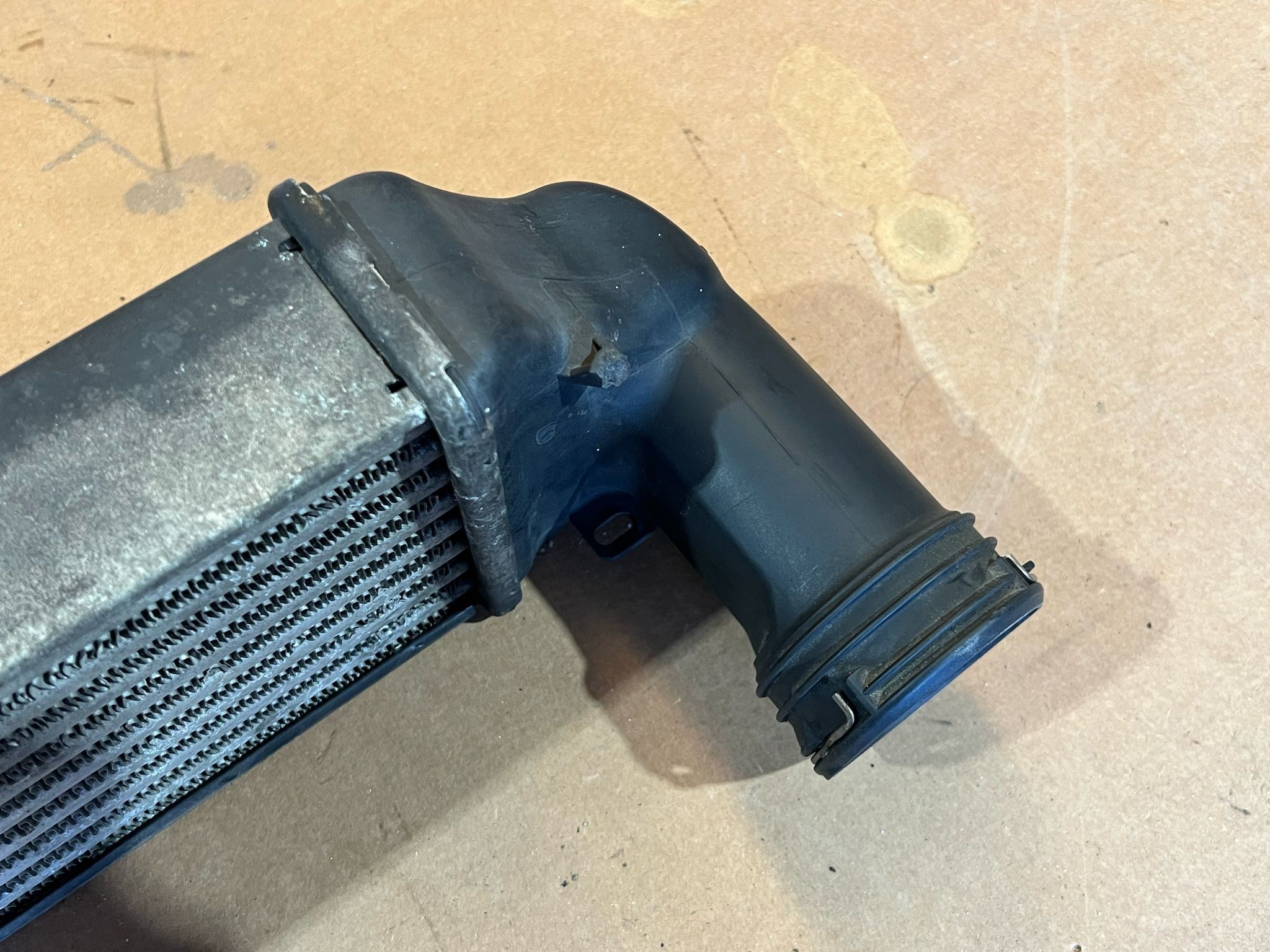 Radiador do Intercooler BMW 3 Touring (E46) | 99 - 05 Imagem-2