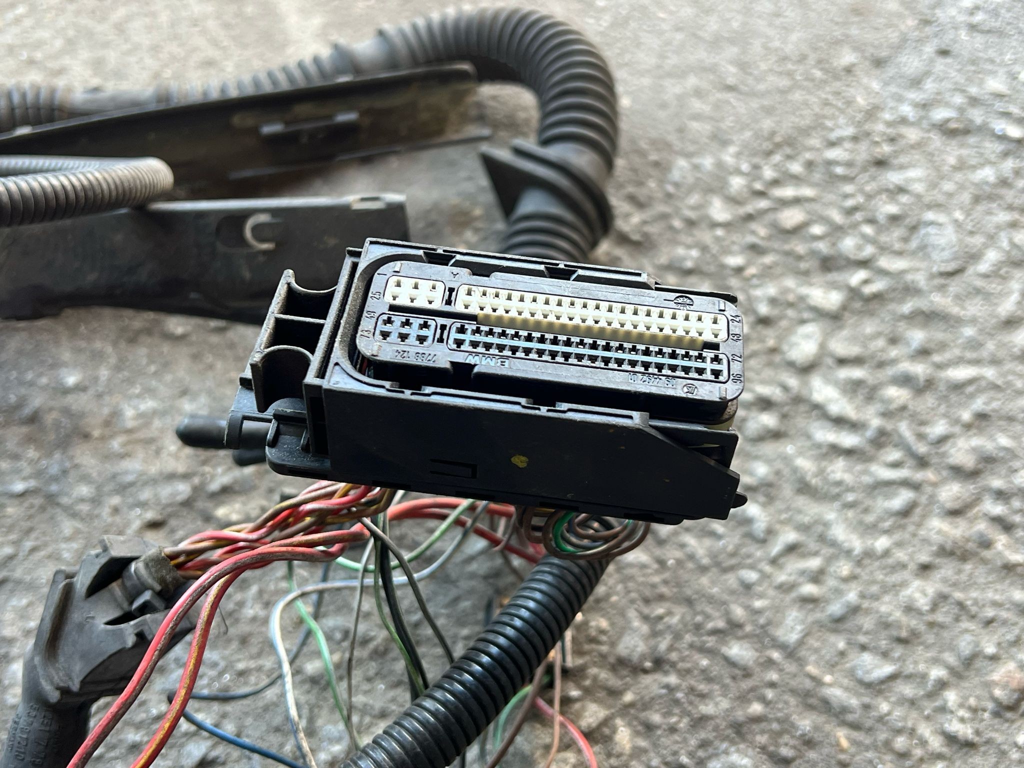 Instalação Electrica do Motor BMW 3 Touring (E46) | 99 - 05 Imagem-2