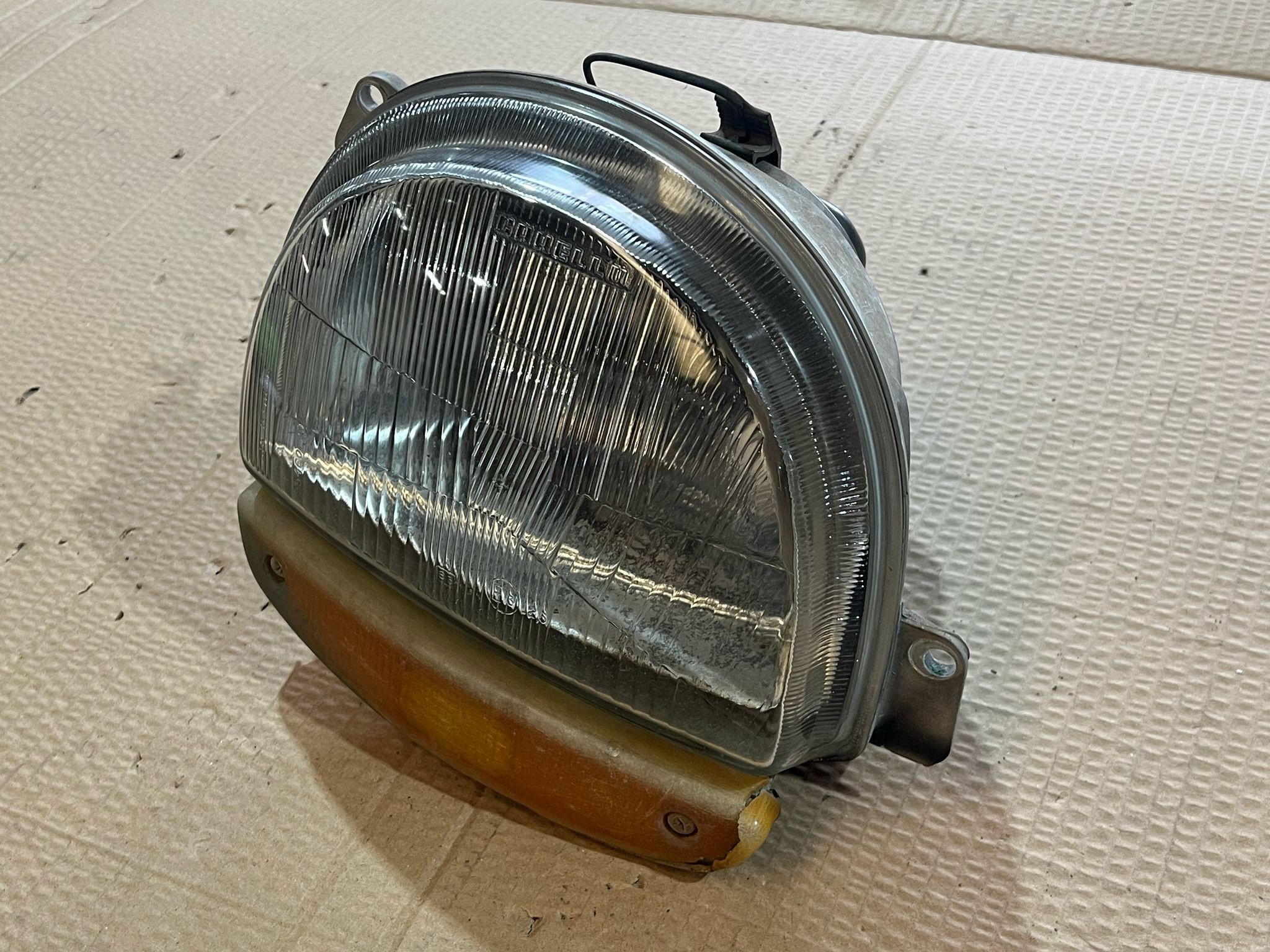 Ótica / Farol Frt Dto RENAULT TWINGO I (C06_) | 93 - 12 Imagem-1
