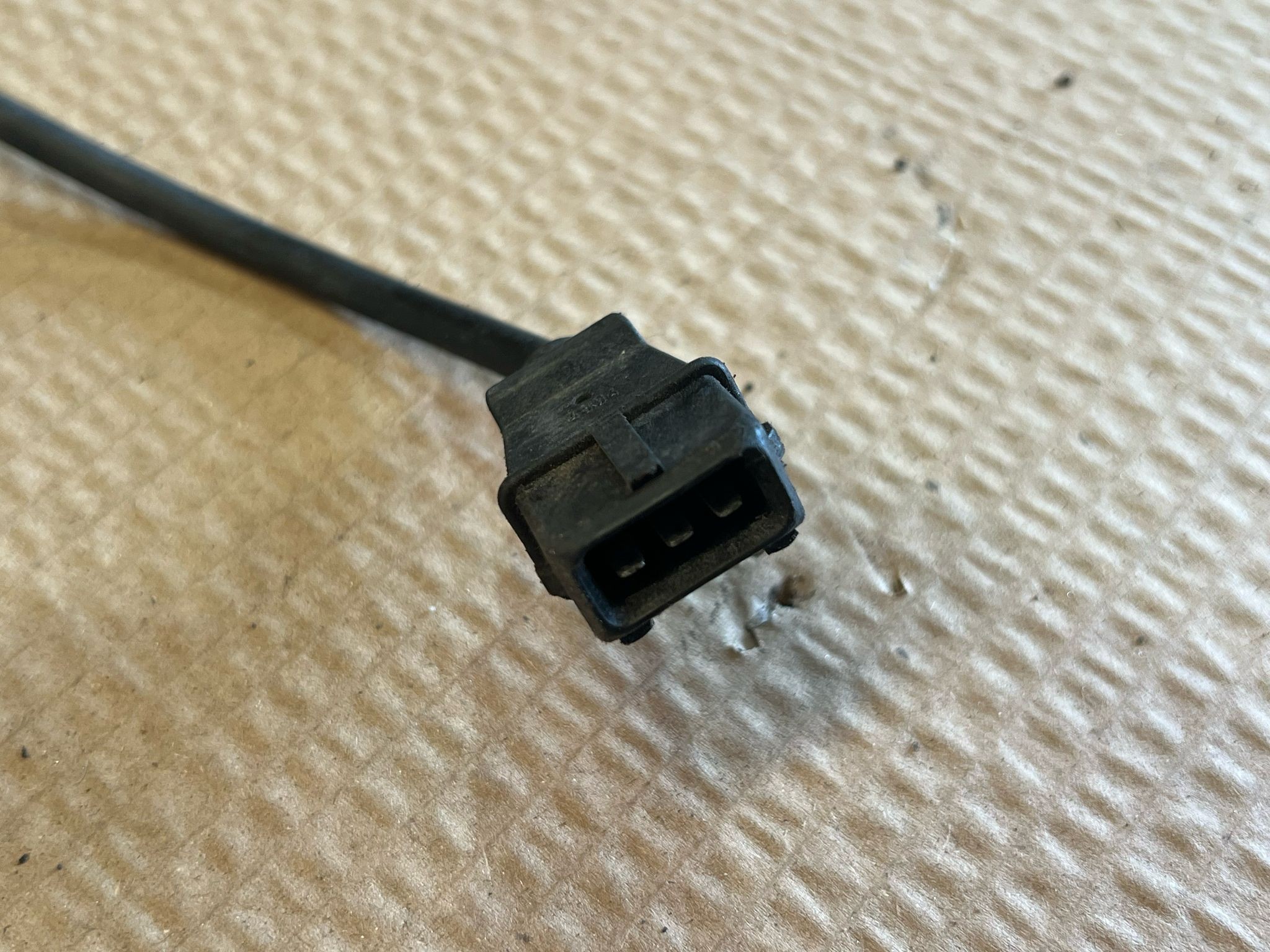 Sensor da Cambota  OPEL CORSA B (S93) | 93 - 02 Imagem-2