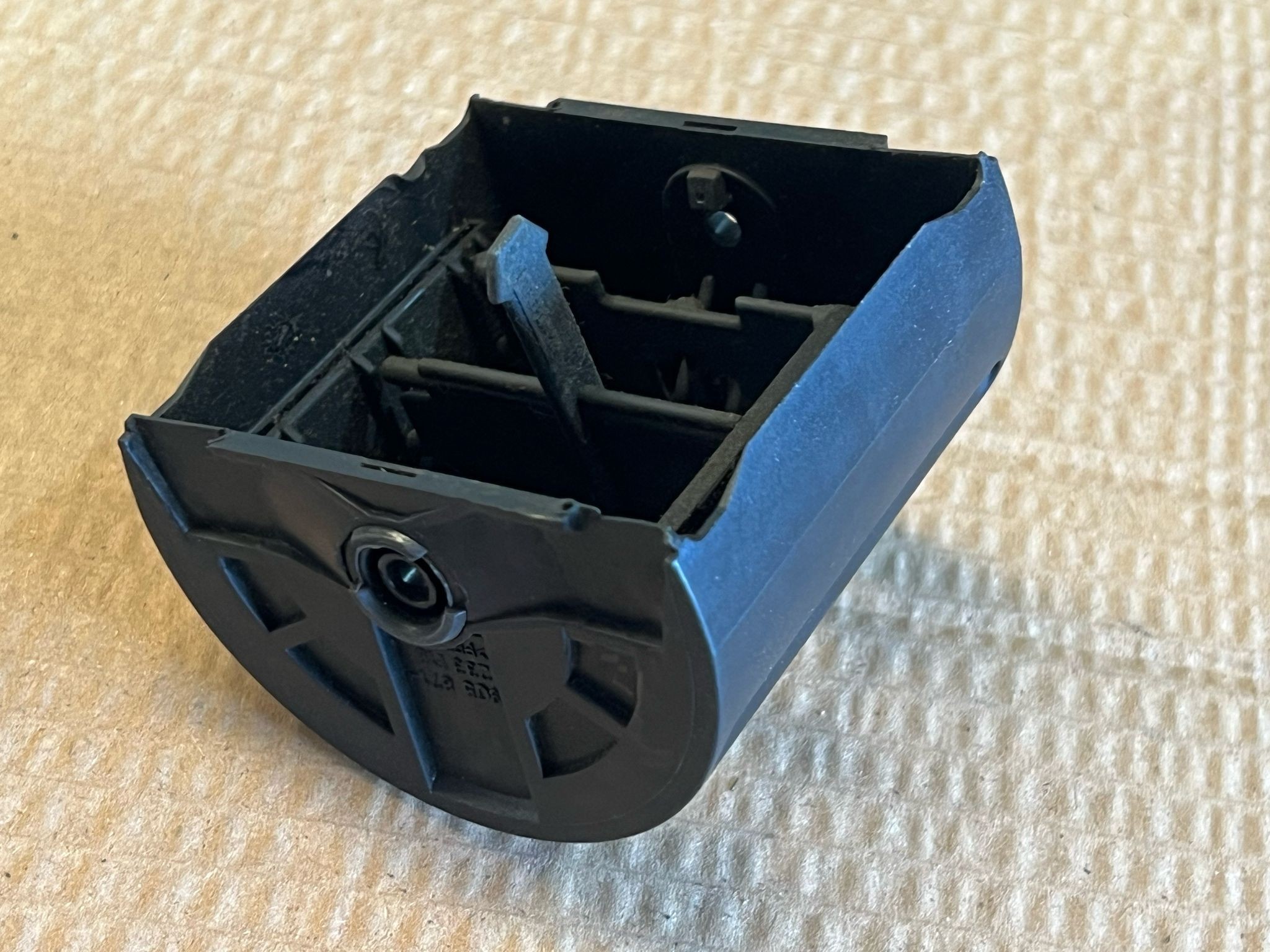 Saida de ar / Grelha sofagem lado esq OPEL CORSA B (S93) | 93 - 02 Imagem-5