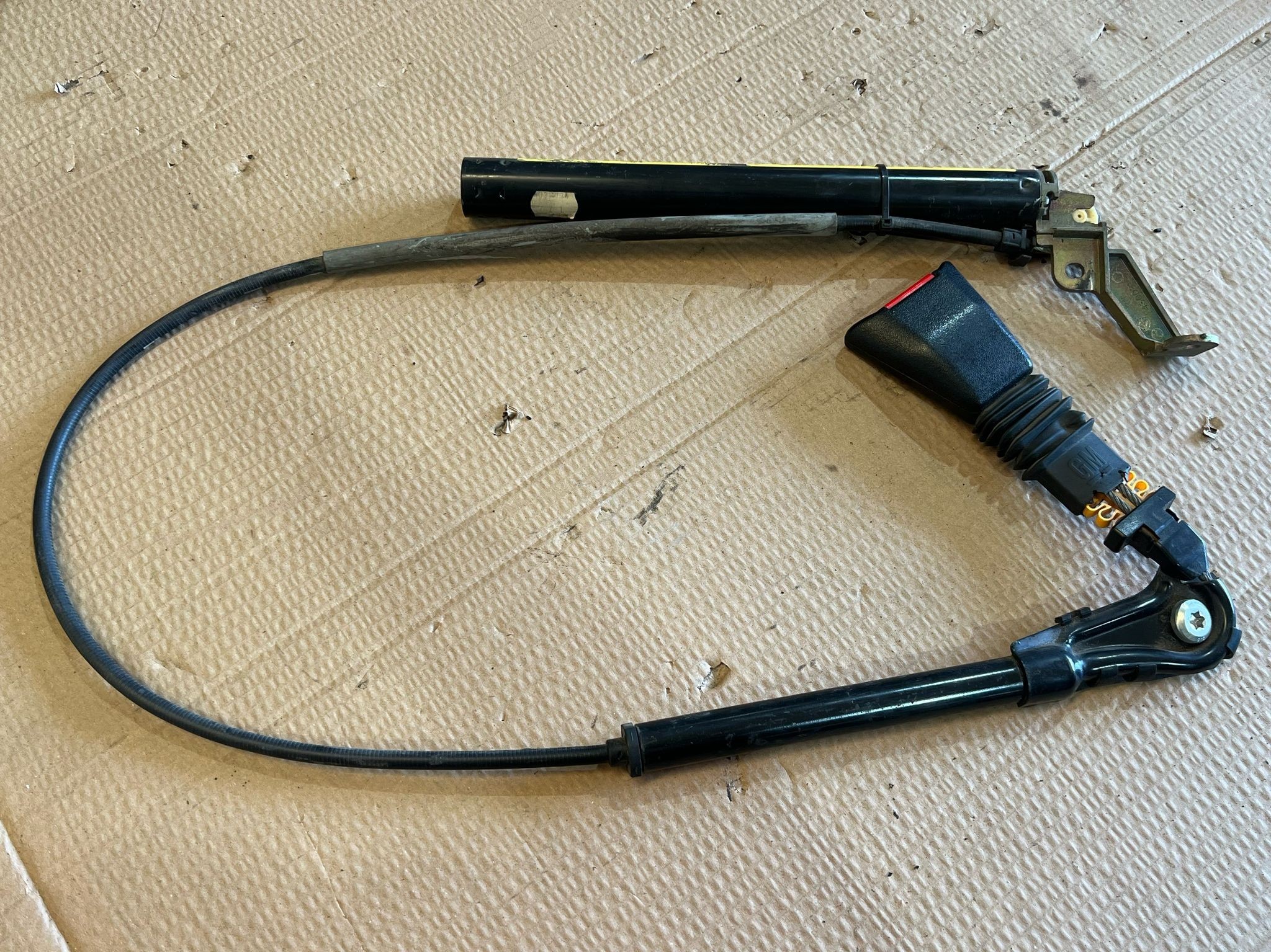 Pré-Tensor Cinto Frt Drt OPEL CORSA B (S93) | 93 - 02 Imagem-2