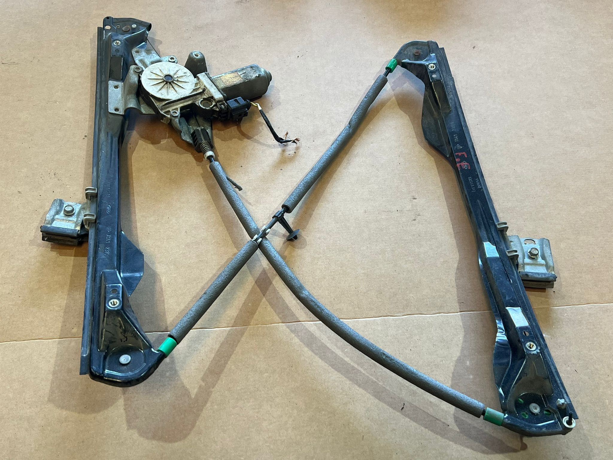 Elevador Frente Esq Electrico FORD FOCUS Turnier (DNW) | 99 - 07