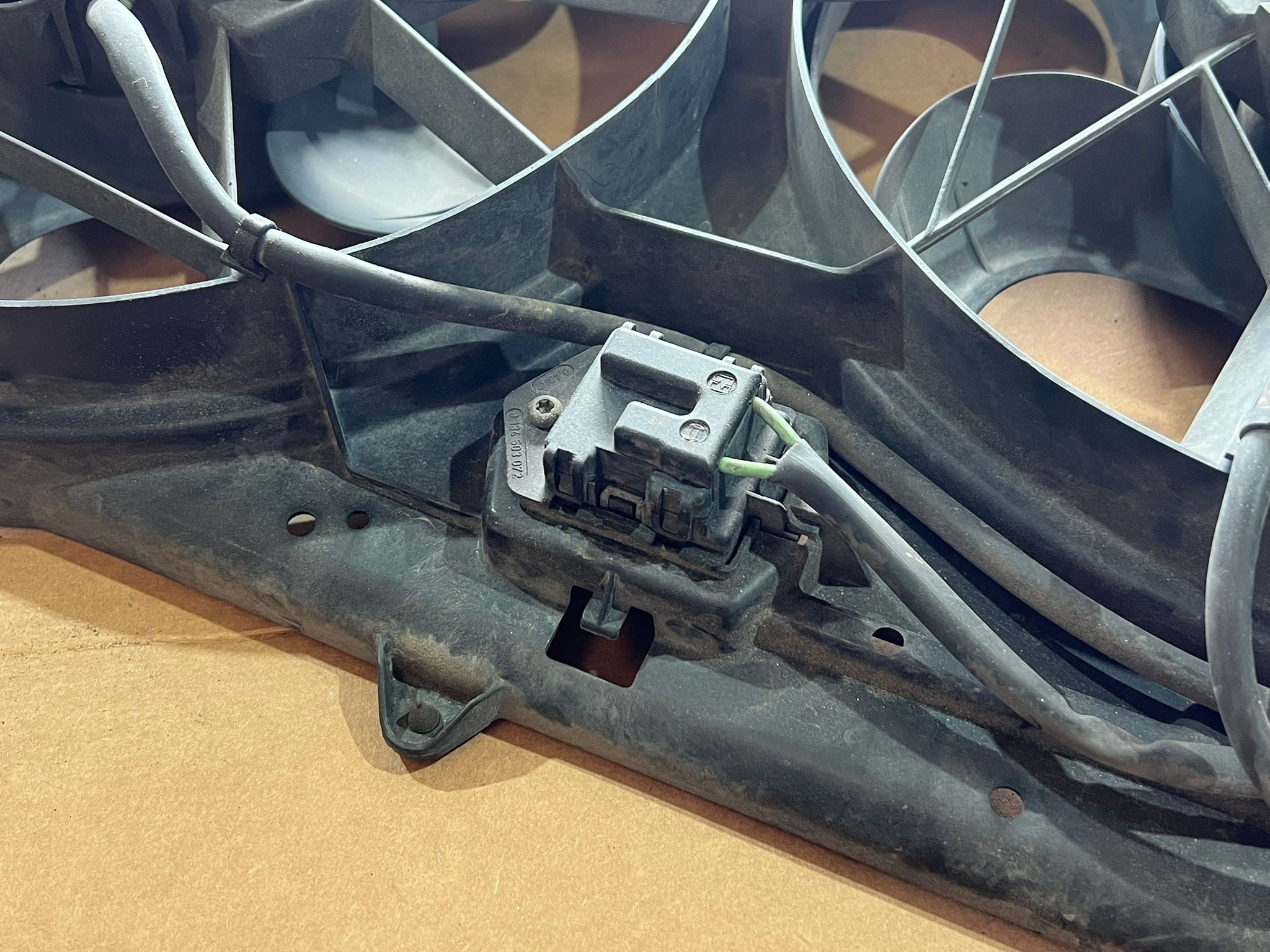 Termoventilador FORD FOCUS Turnier (DNW) | 99 - 07 Imagem-2