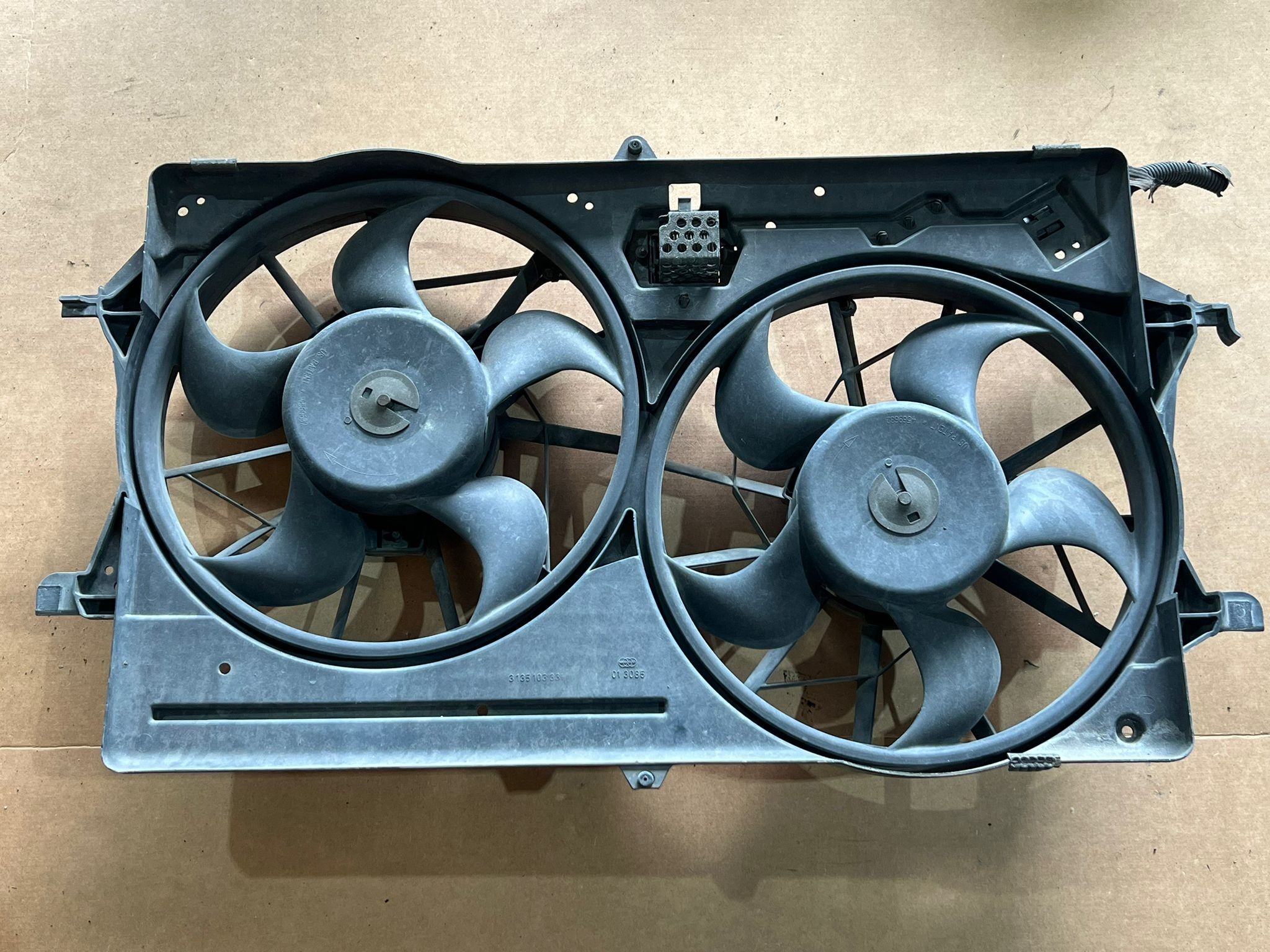 Termoventilador FORD FOCUS Turnier (DNW) | 99 - 07 Imagem-1