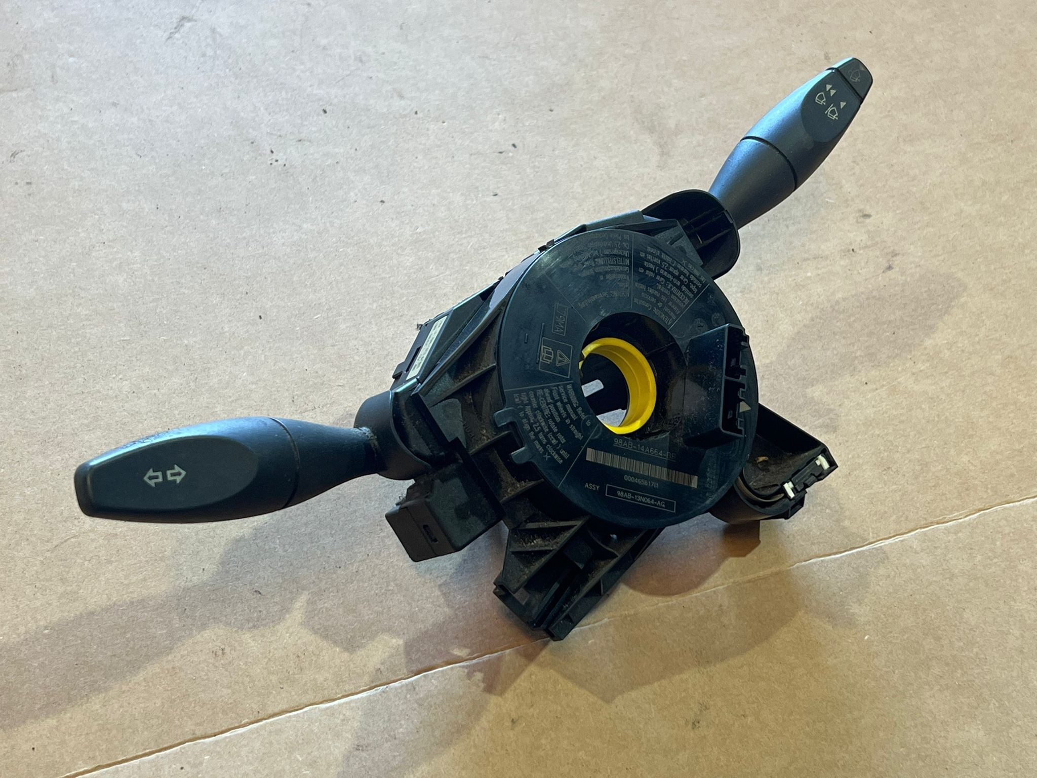 Conjunto Manetes Piscas / Escovas  FORD FOCUS Turnier (DNW) | 99 - 07 Imagem-1