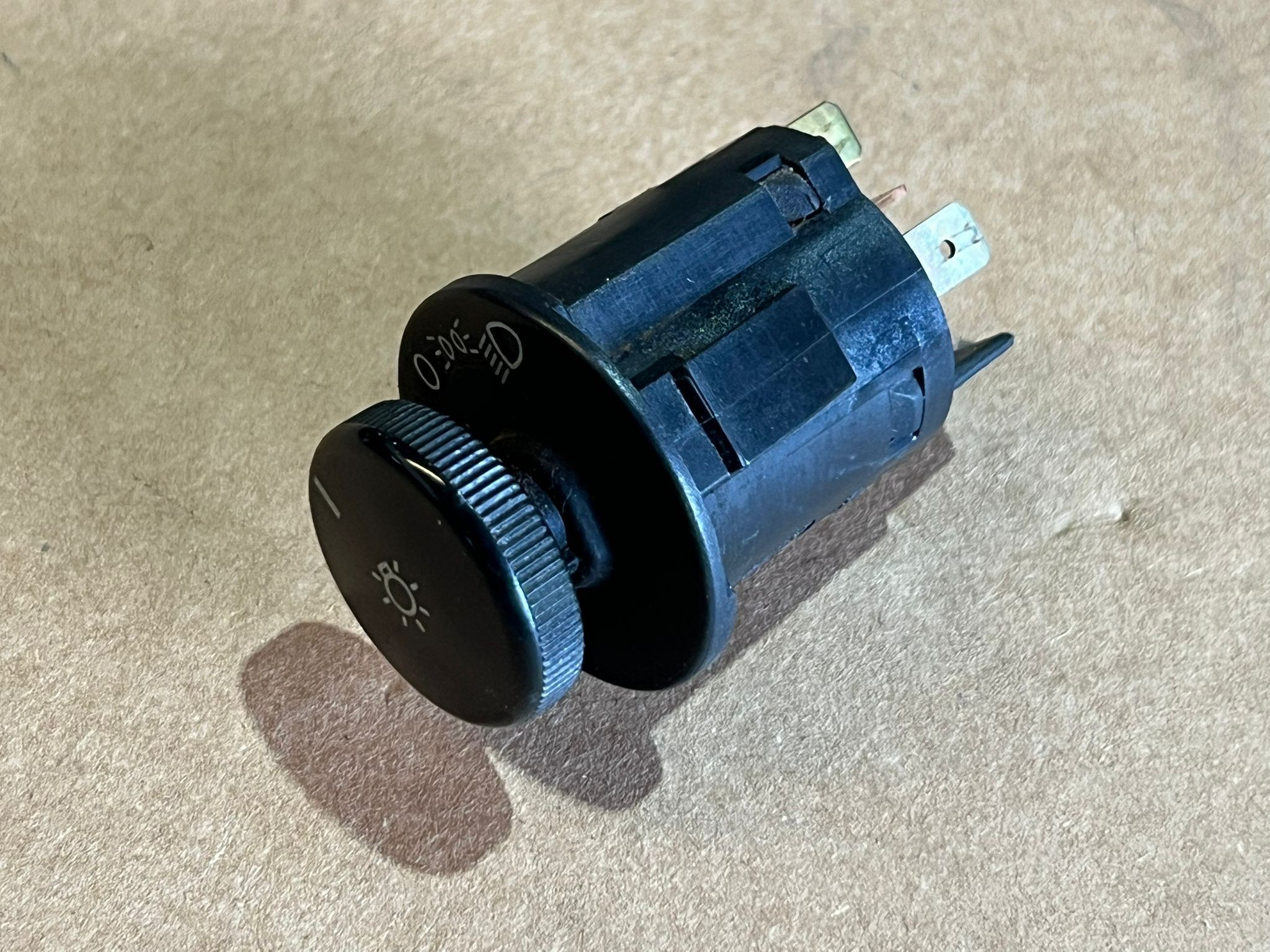 Comutador de Luzes OPEL CORSA A Hatchback (S83) | 82 - 93 Imagem-1