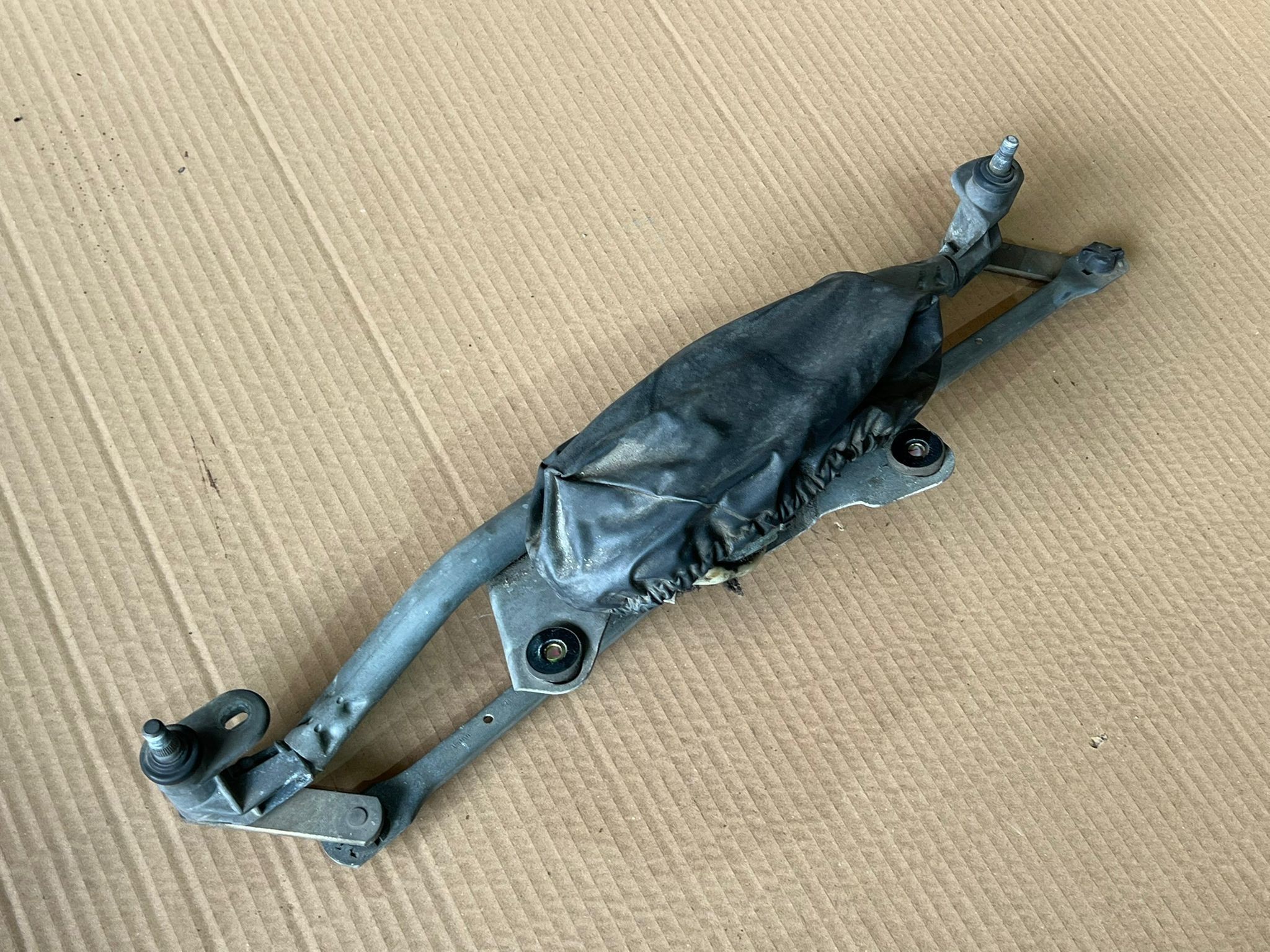 Motor das Escovas do Parabrisas PEUGEOT 106 II (1A_, 1C_) | 96 - 05 Imagem-1