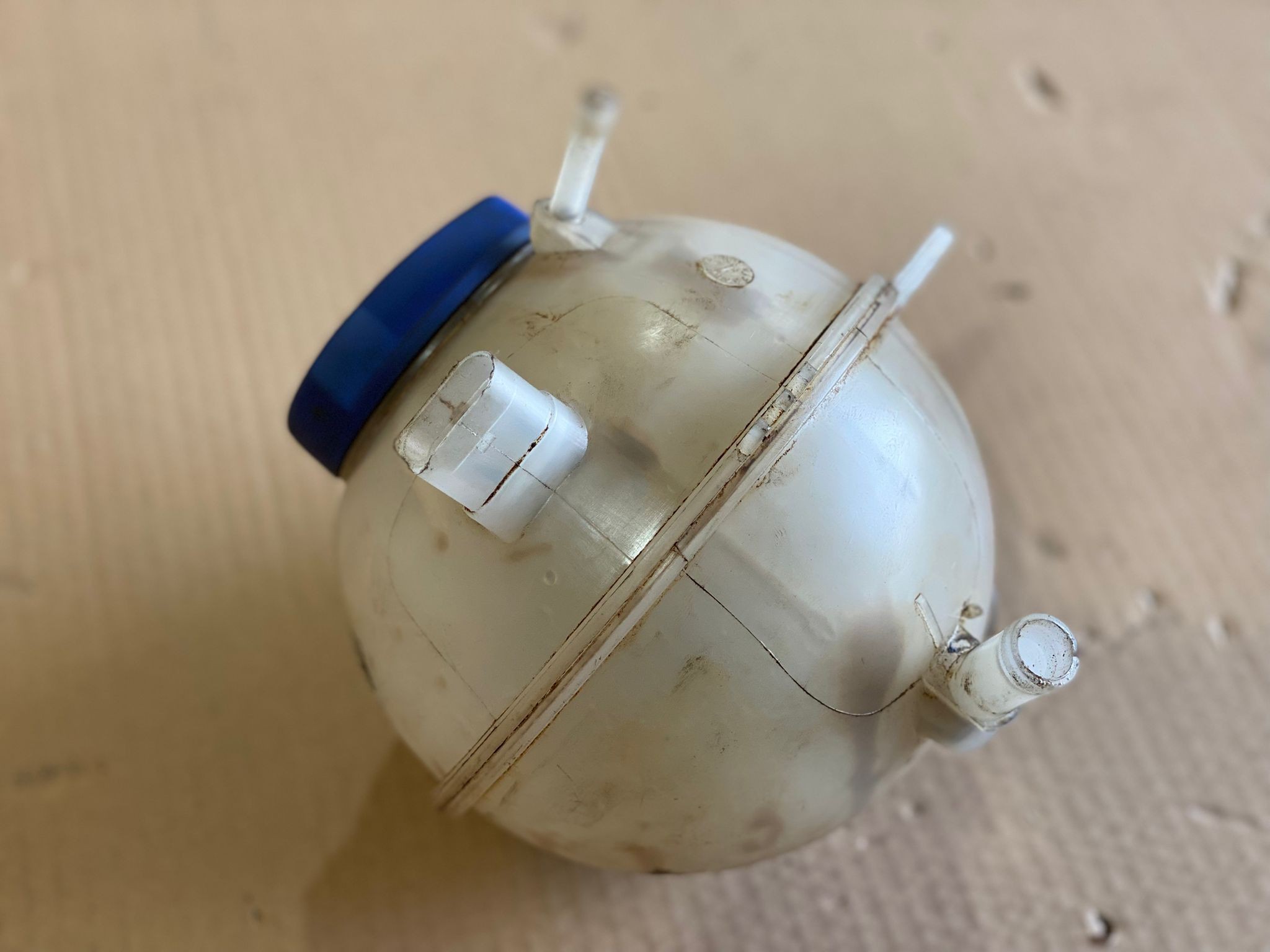 Depósito / Vaso de Água VOLKSWAGEN GOLF IV (1J1) | 97 - 07 Imagem-1
