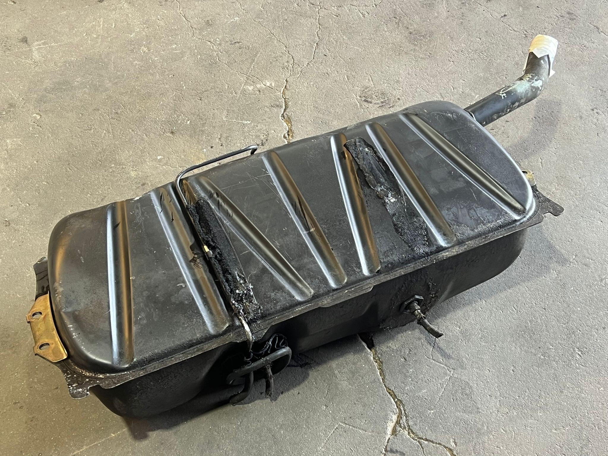 Fuel Tank MERCEDES-BENZ W 123 | 76 - 85 Imagem-1