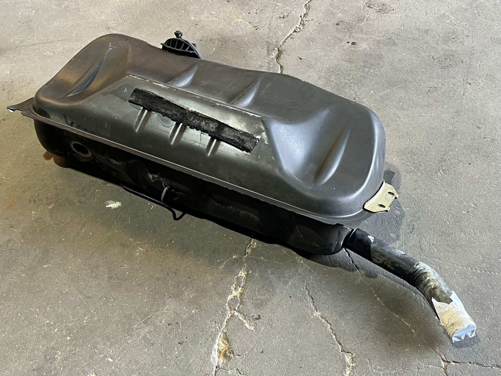 Fuel Tank MERCEDES-BENZ W 123 | 76 - 85 Imagem-2