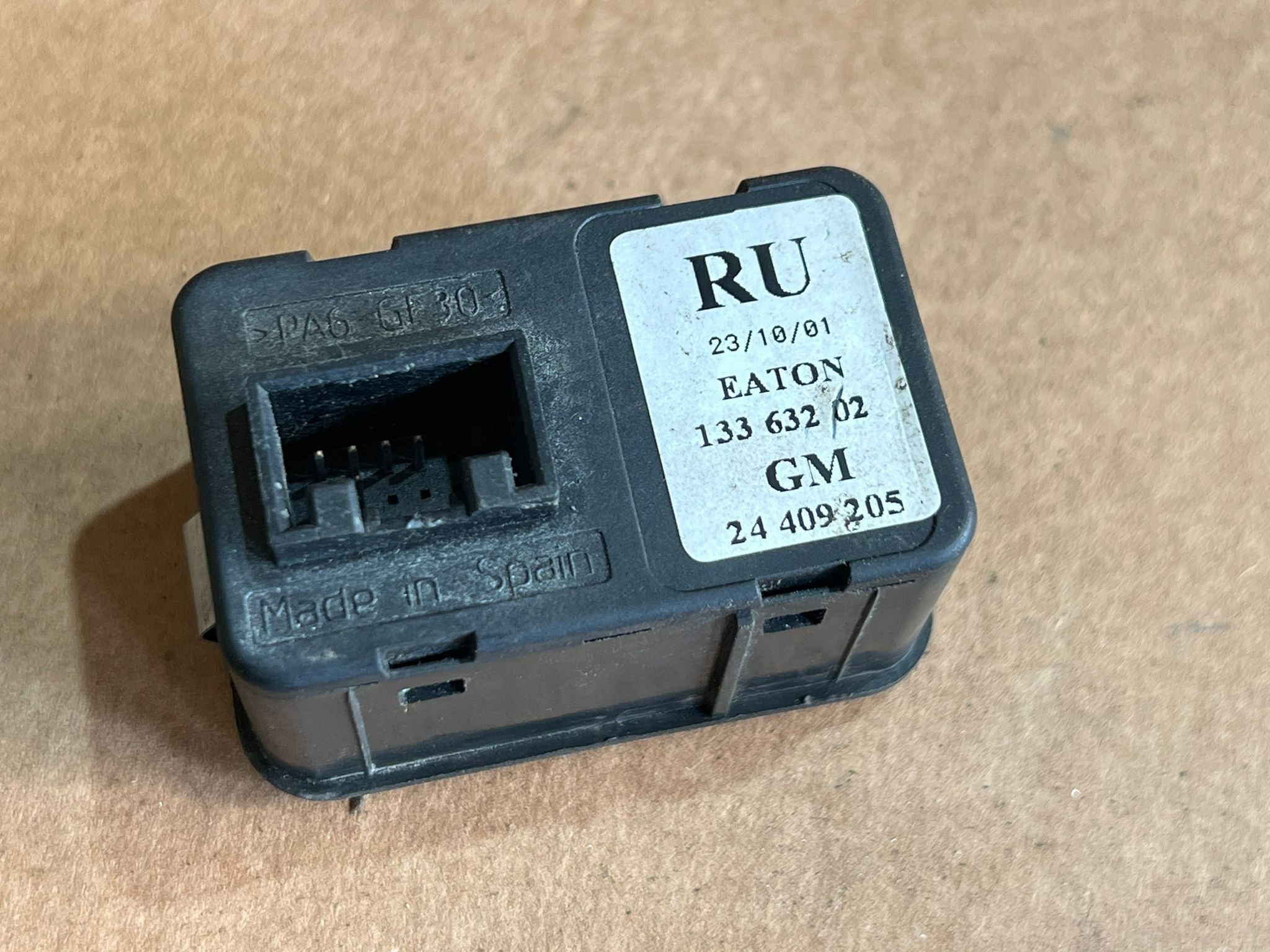 Comutador / Interruptores Elevadores dos Vidros OPEL CORSA C (X01) | 00 - 09 Imagem-1
