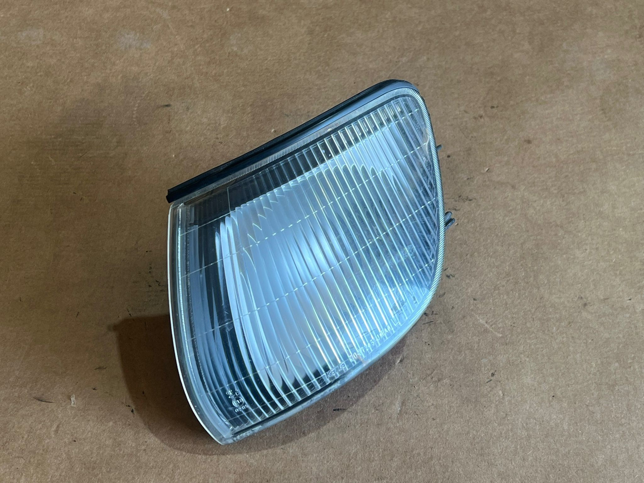 Farolim de Pisca Frente Esq MITSUBISHI SPACE GEAR | 95 -02 Imagem-1