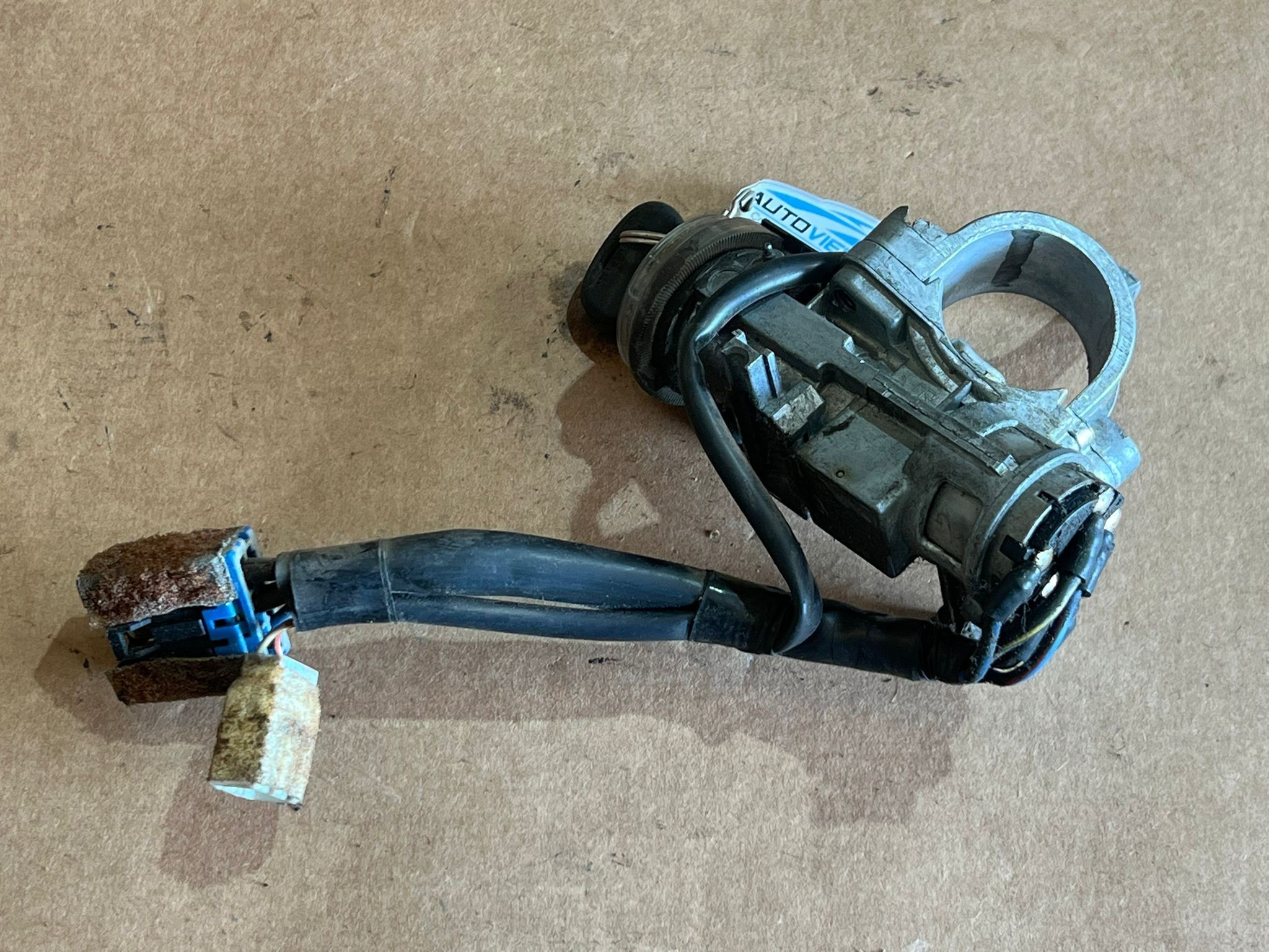 Canhão de Ignição MITSUBISHI SPACE GEAR | 95 -02 Imagem-2