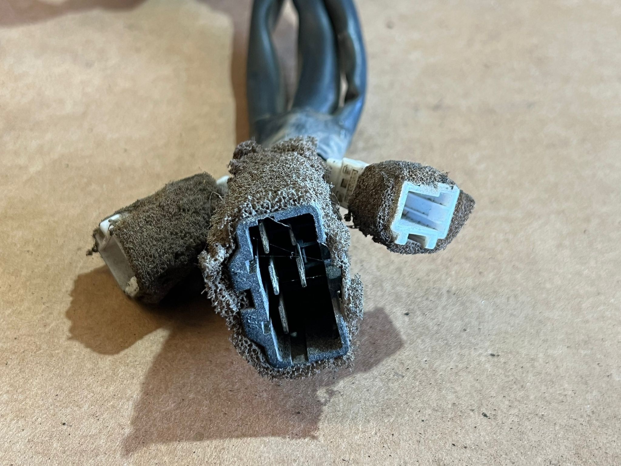 Canhão de Ignição MITSUBISHI SPACE GEAR | 95 -02 Imagem-3