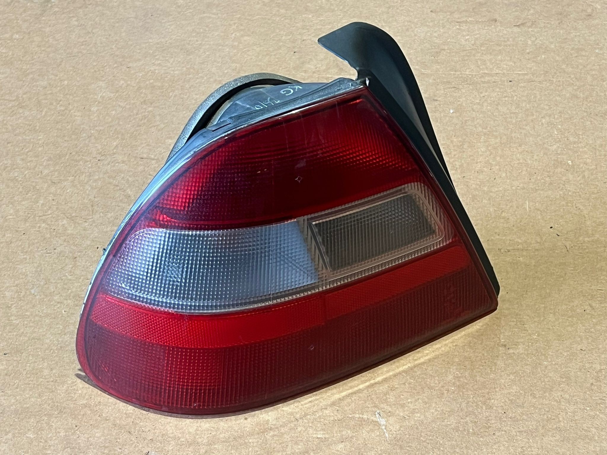 Farolim Stop Esq HONDA CIVIC VI Fastback (MA, MB) | 94 - 01 Imagem-1