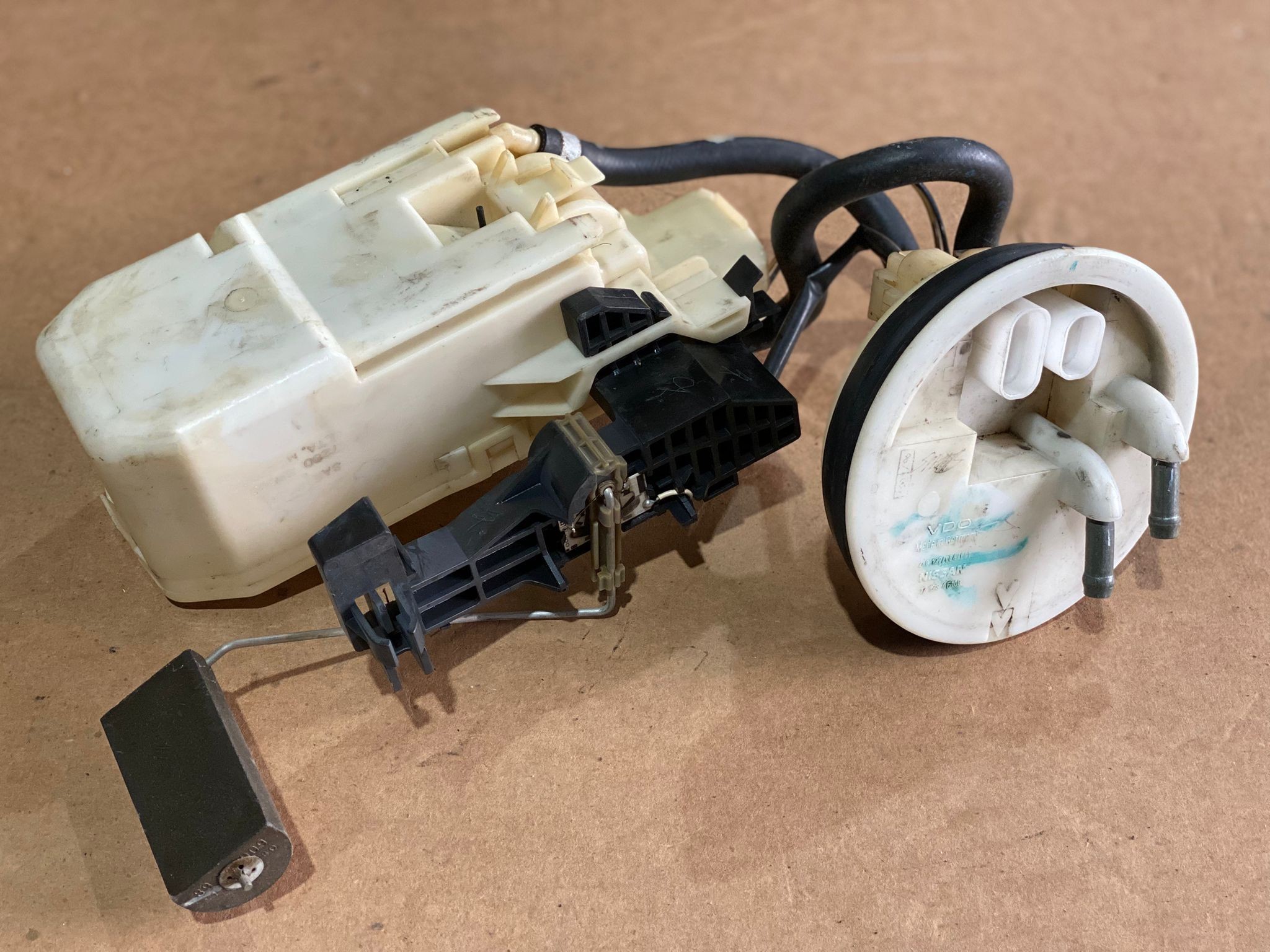 Bomba do Depósito de Combustível NISSAN MICRA II (K11) | 92 - 07 Imagem-1