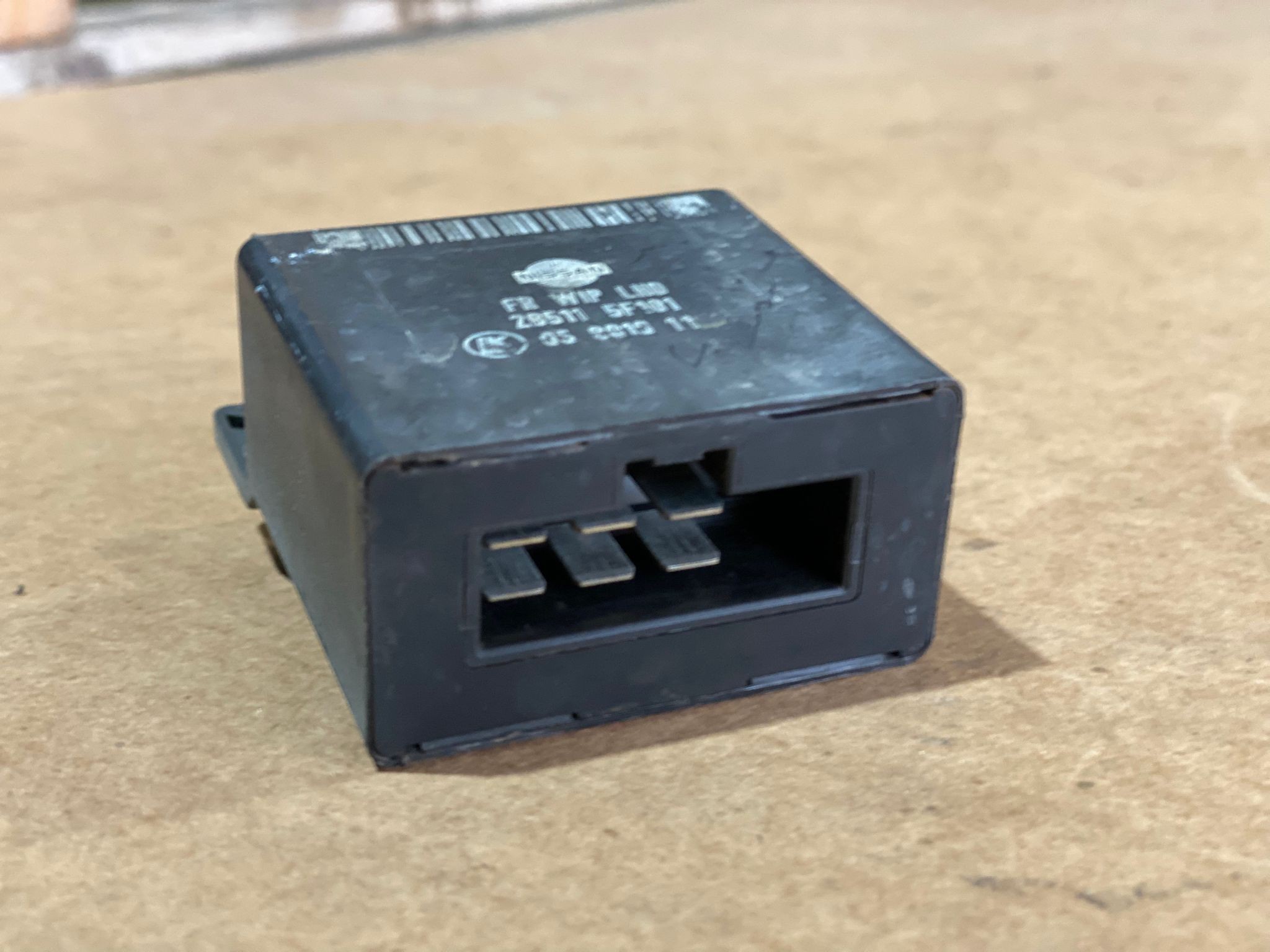 Módulo  NISSAN MICRA II (K11) | 92 - 07 Imagem-1