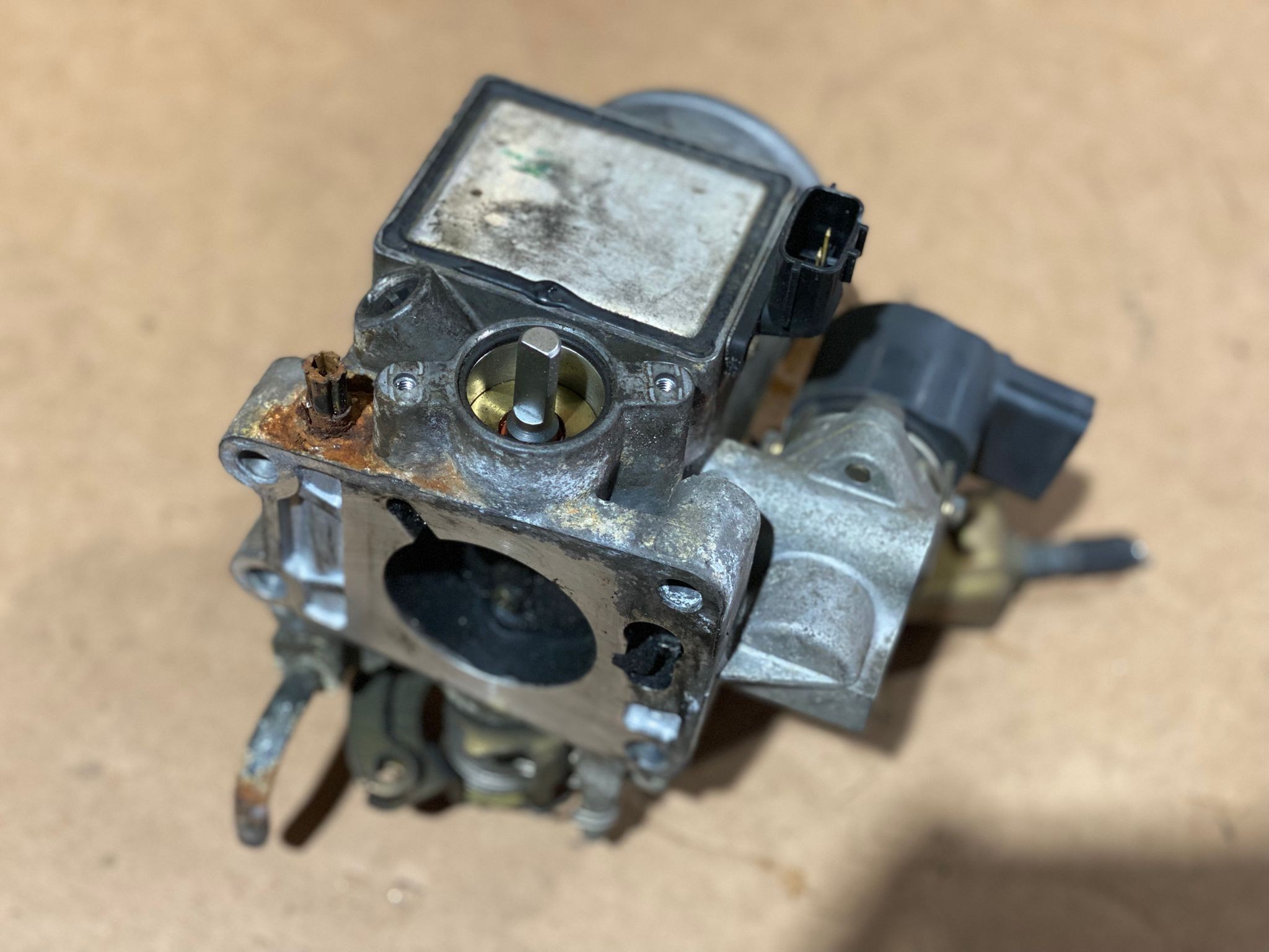 Borboleta de admissão NISSAN MICRA II (K11) | 92 - 07 Imagem-2