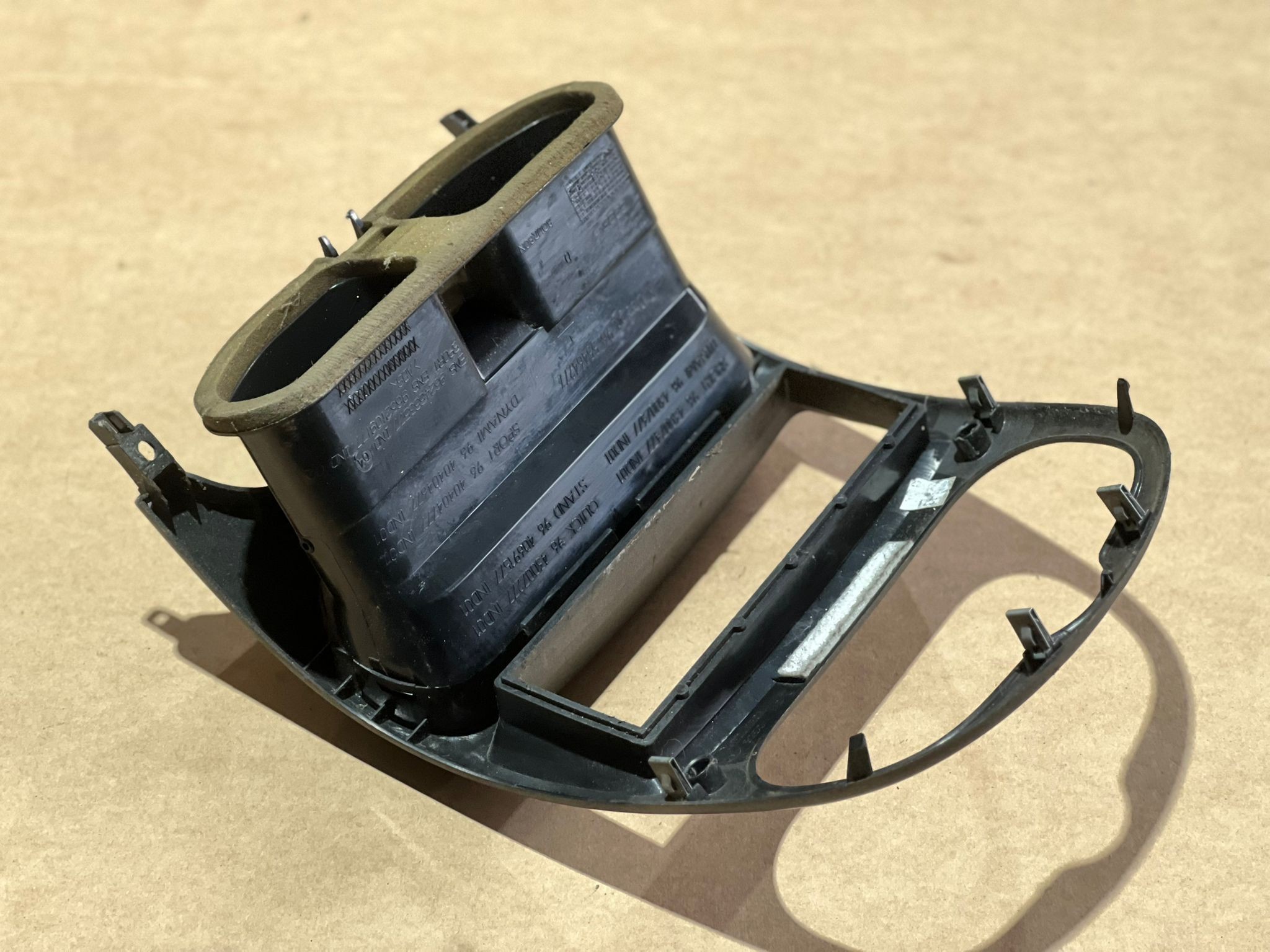 Consola do Tablier PEUGEOT 206 Hatchback (2A/C) | 98 - 12 Imagem-2