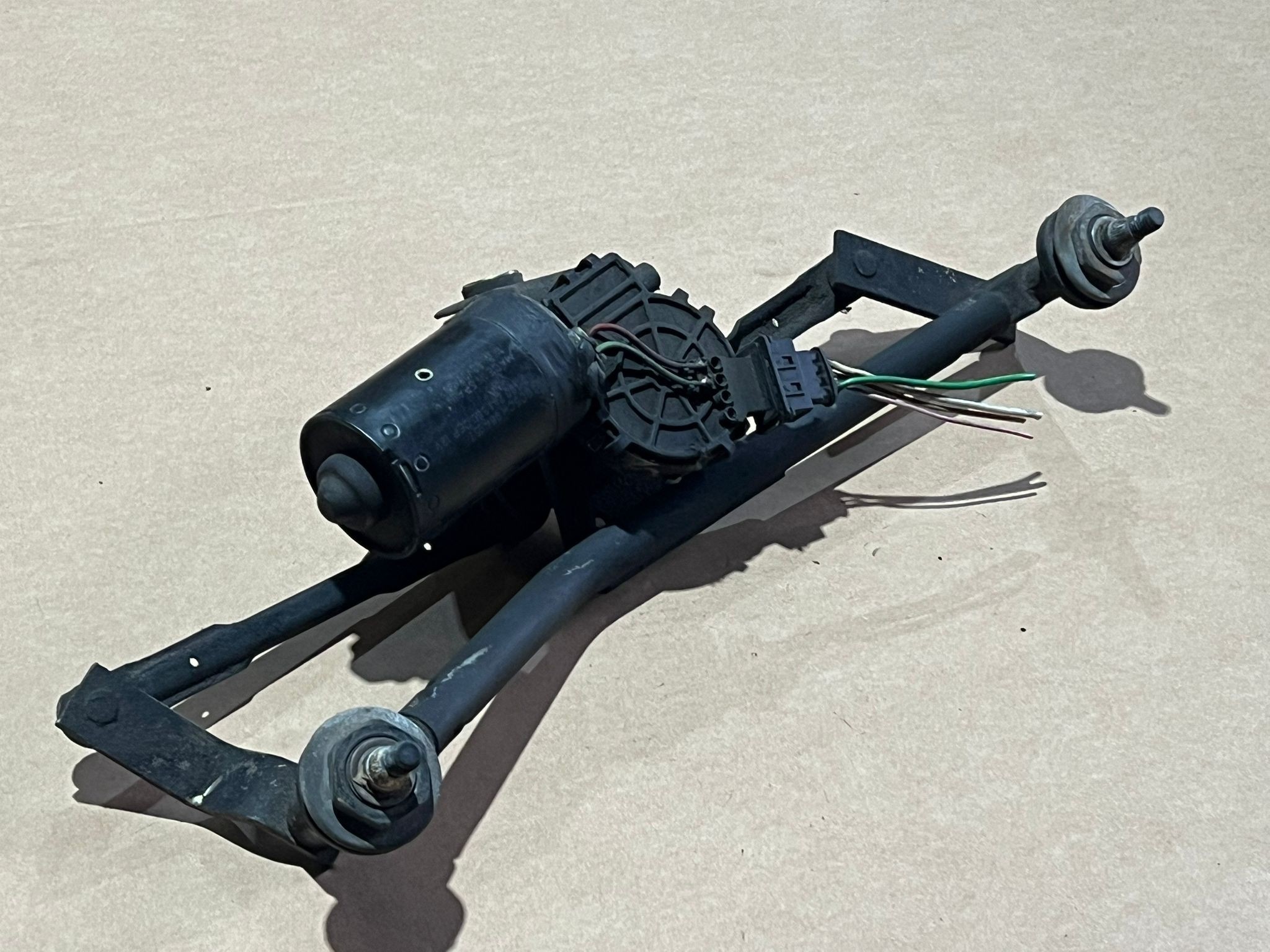 Motor das Escovas do Parabrisas PEUGEOT 206 Hatchback (2A/C) | 98 - 12 Imagem-1