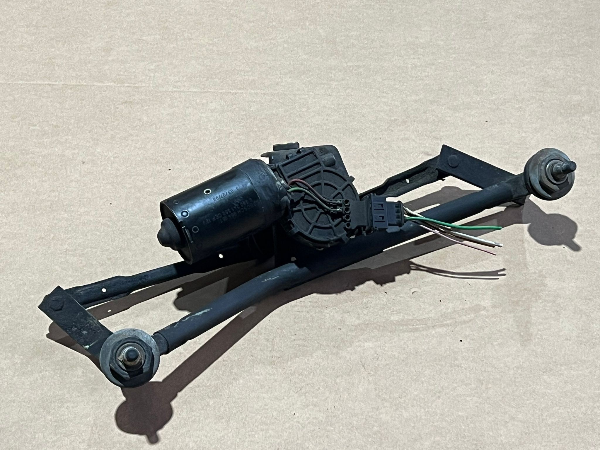 Motor das Escovas do Parabrisas PEUGEOT 206 Hatchback (2A/C) | 98 - 12 Imagem-2