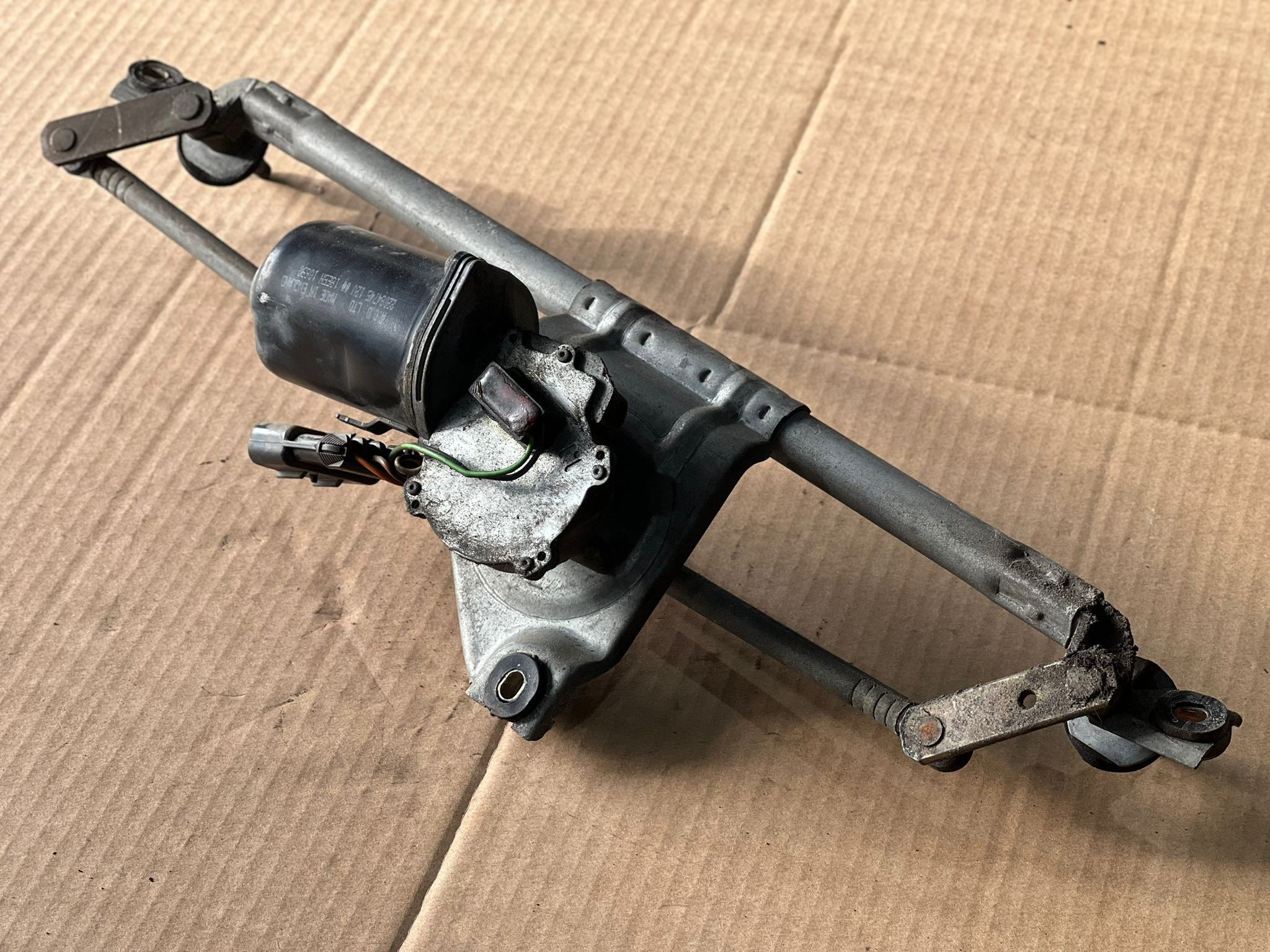 Motor das Escovas do Parabrisas OPEL CORSA B (S93) | 93 - 02 Imagem-1