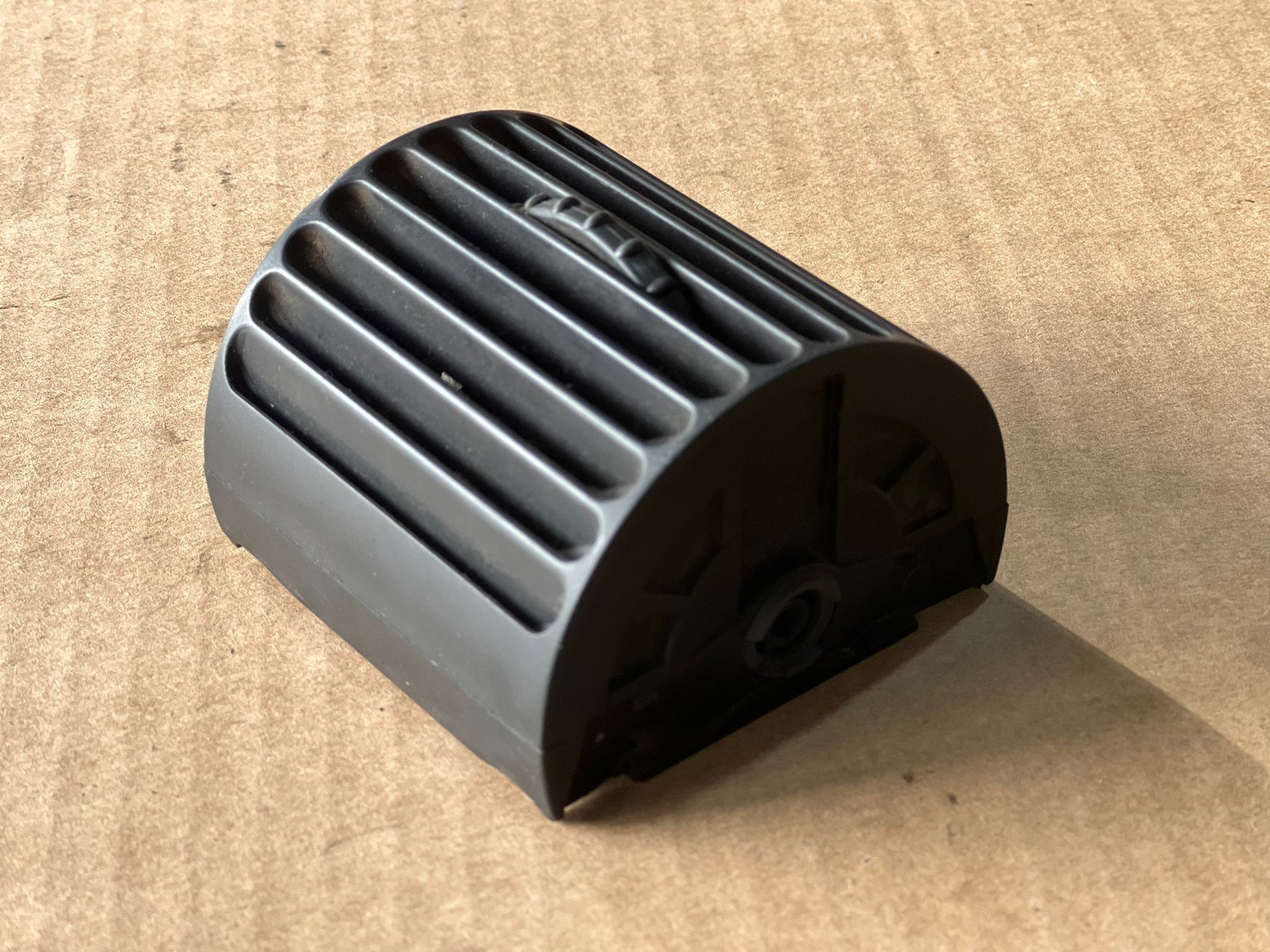 Saída Ar Frente Esquerda  OPEL CORSA B (S93) | 93 - 02 Imagem-2