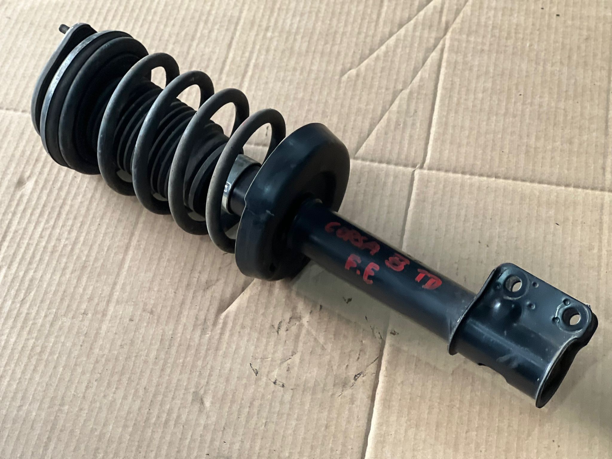 Suspensão Frente Esq OPEL CORSA B (S93) | 93 - 02 Imagem-1