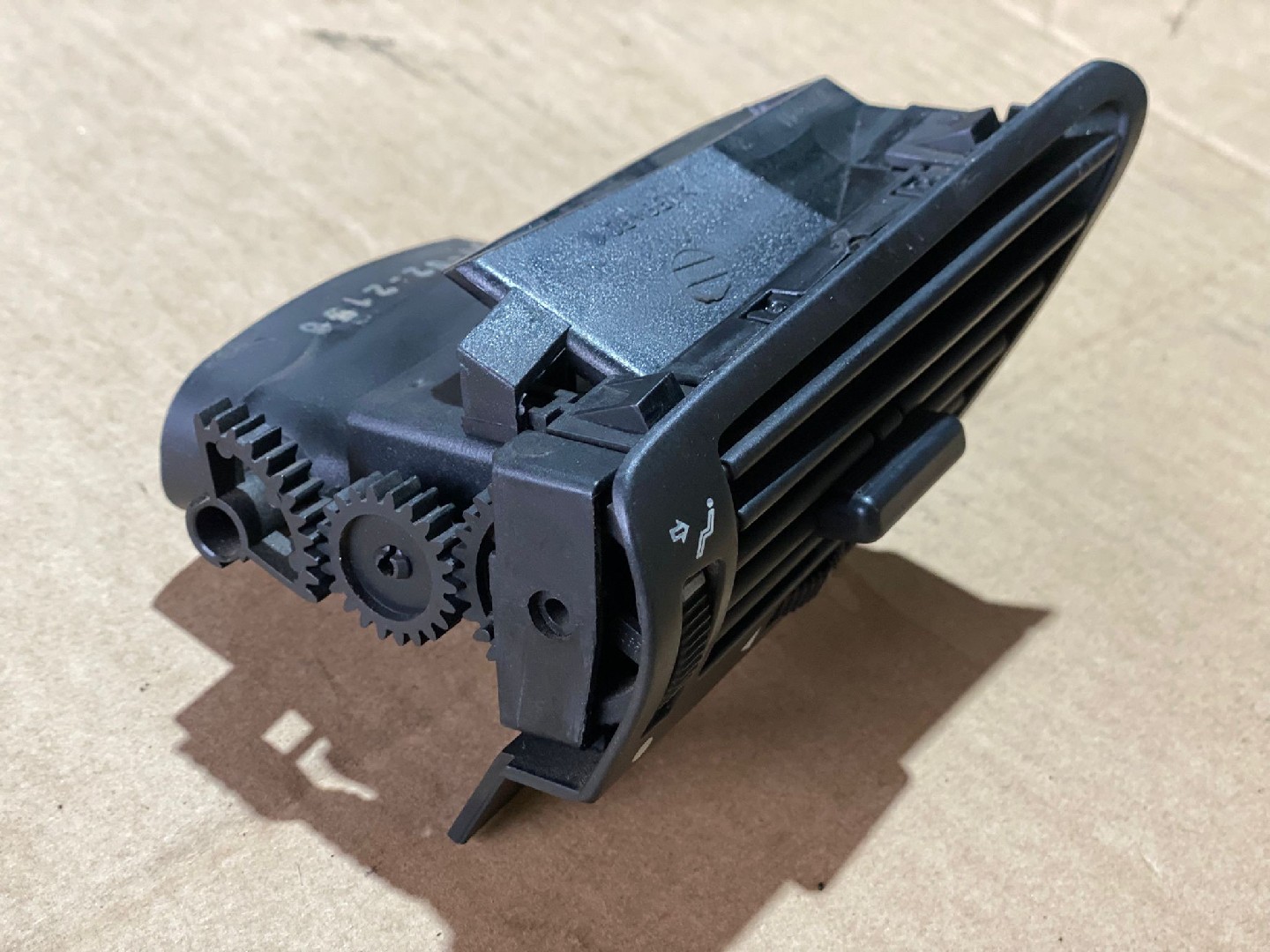 Saida de ar / Grelha sofagem lado esq LANCIA Y10 (156_) | 85 - 95 Imagem-2