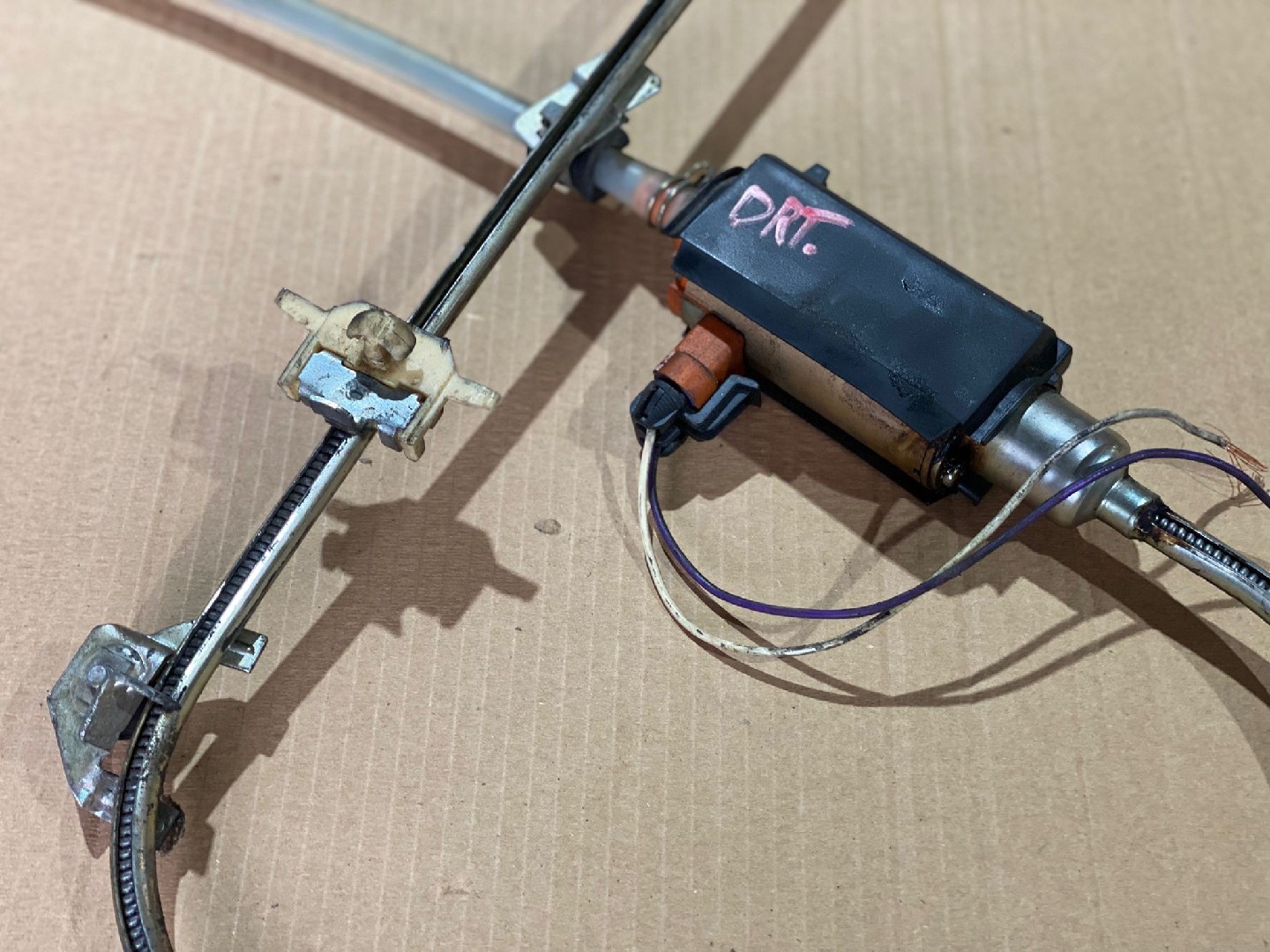 Elevador Frente Dto Electrico LANCIA Y10 (156_) | 85 - 95 Imagem-2