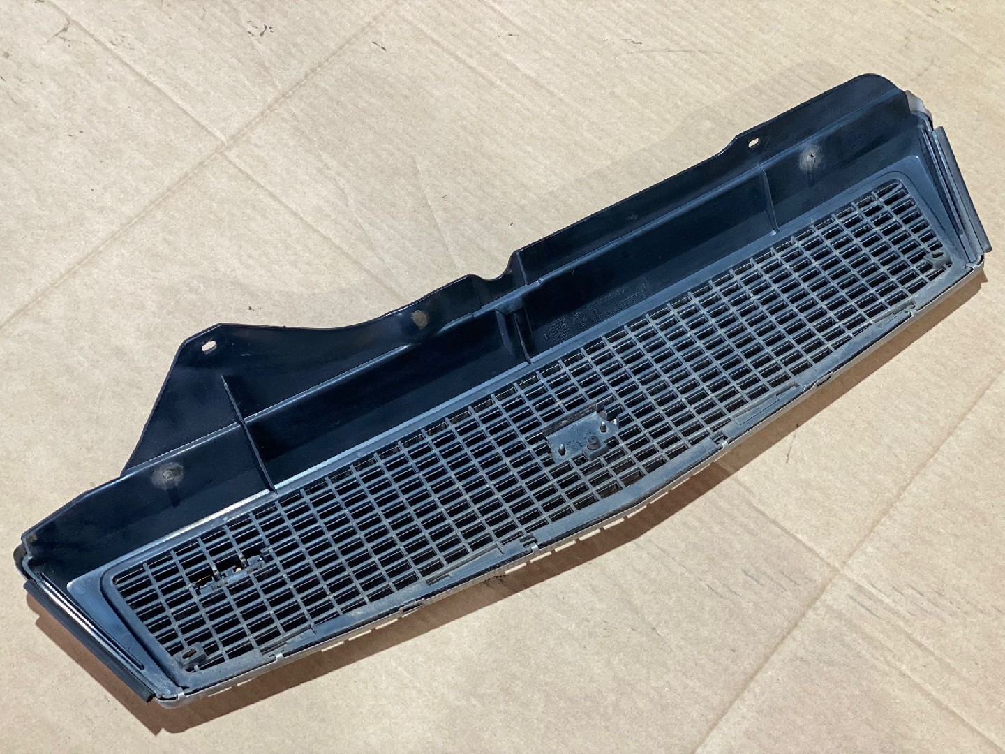 Grelha da Frente LANCIA Y10 (156_) | 85 - 95 Imagem-3