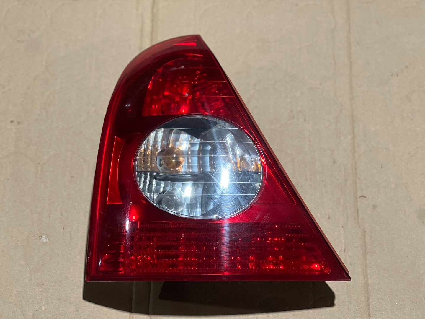 Farolim Stop Esq RENAULT - ID S_49744